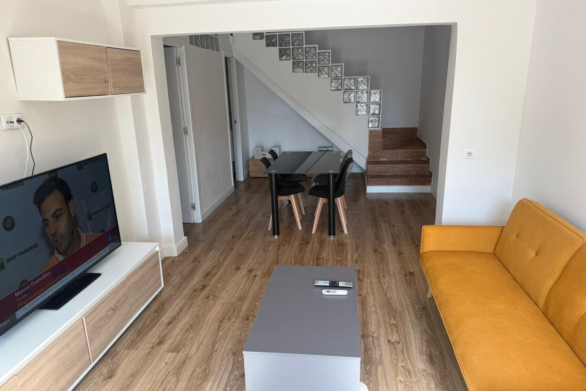 Reventa - Town House -
Torrevieja - La Siesta - El Salado - Torreta