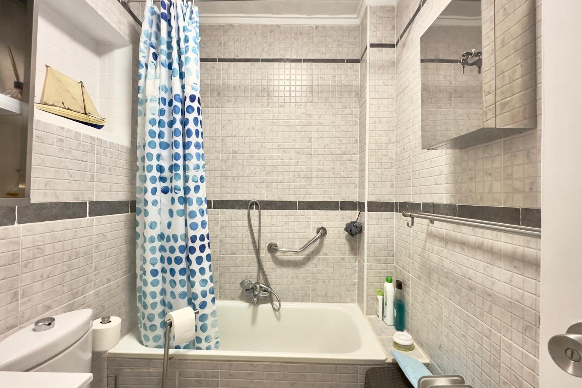 Reventa - Town House -
Torrevieja - La Siesta - El Salado - Torreta