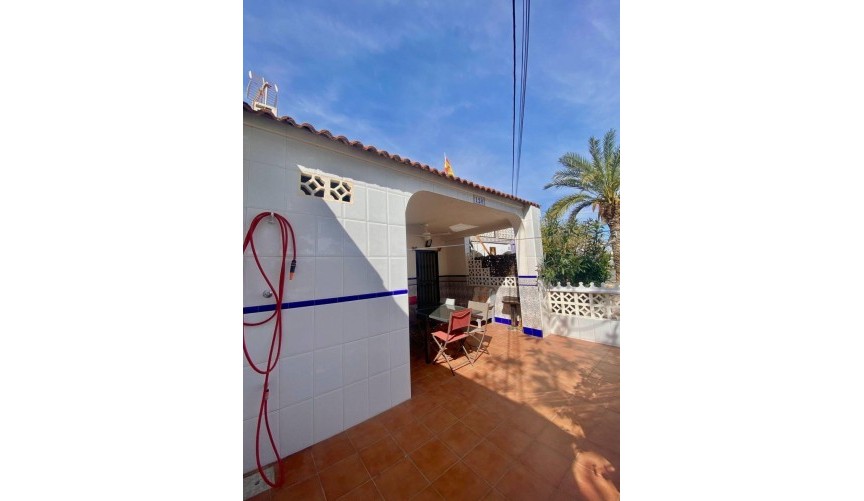 Reventa - Town House -
Torrevieja - La Siesta - El Salado - Torreta