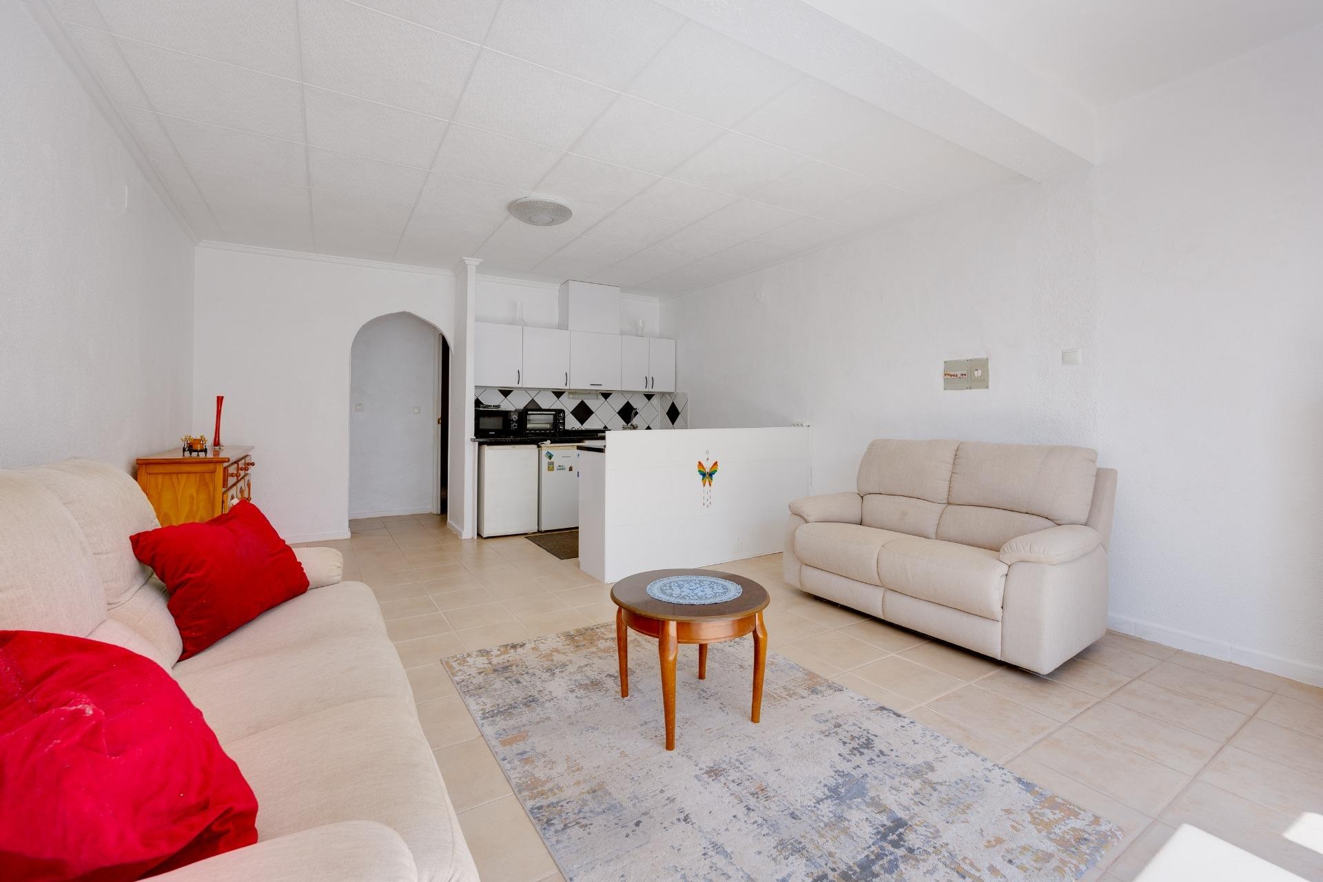 Reventa - Town House -
Torrevieja - La Siesta - El Salado - Torreta