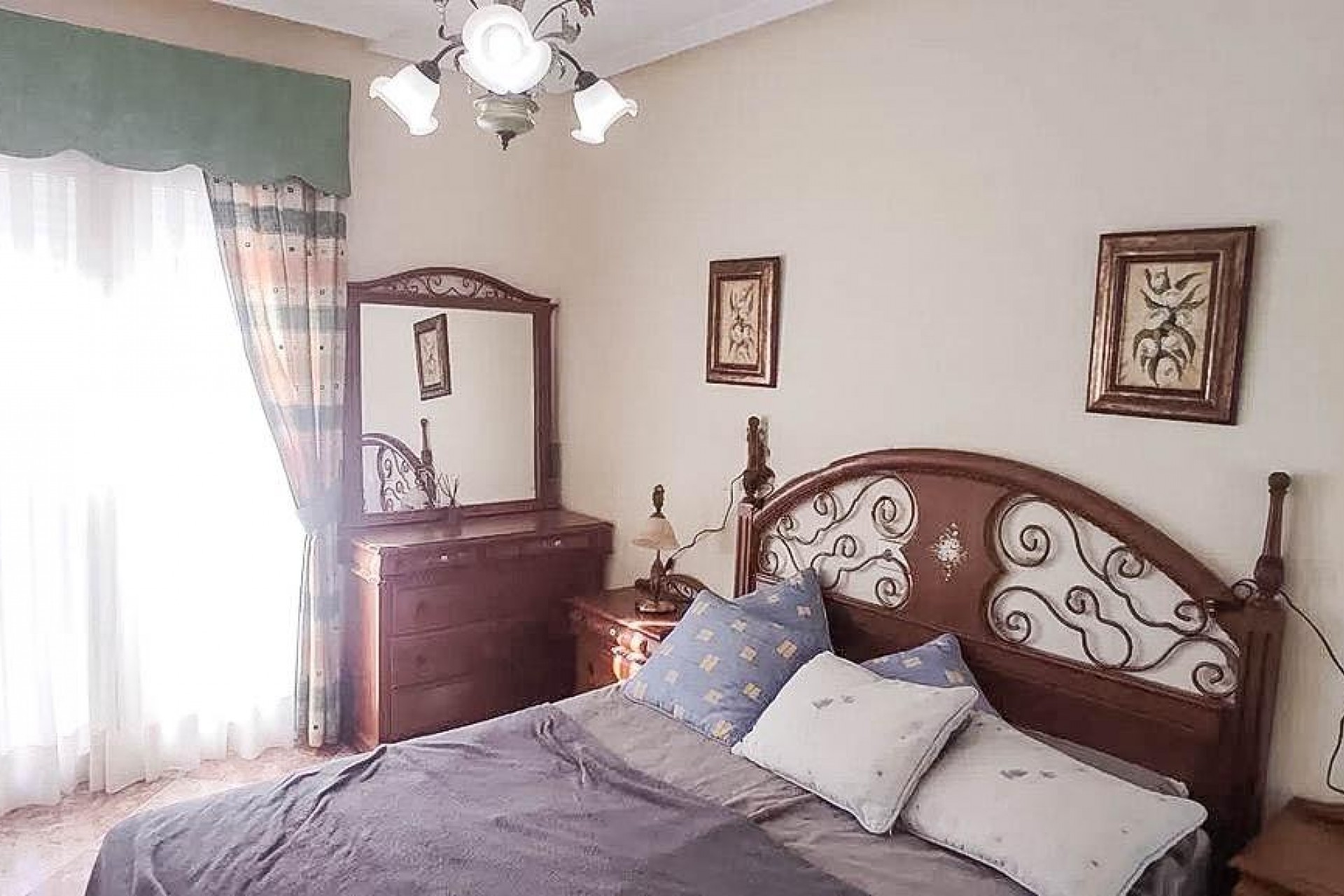 Reventa - Town House -
Torrevieja - Los Altos