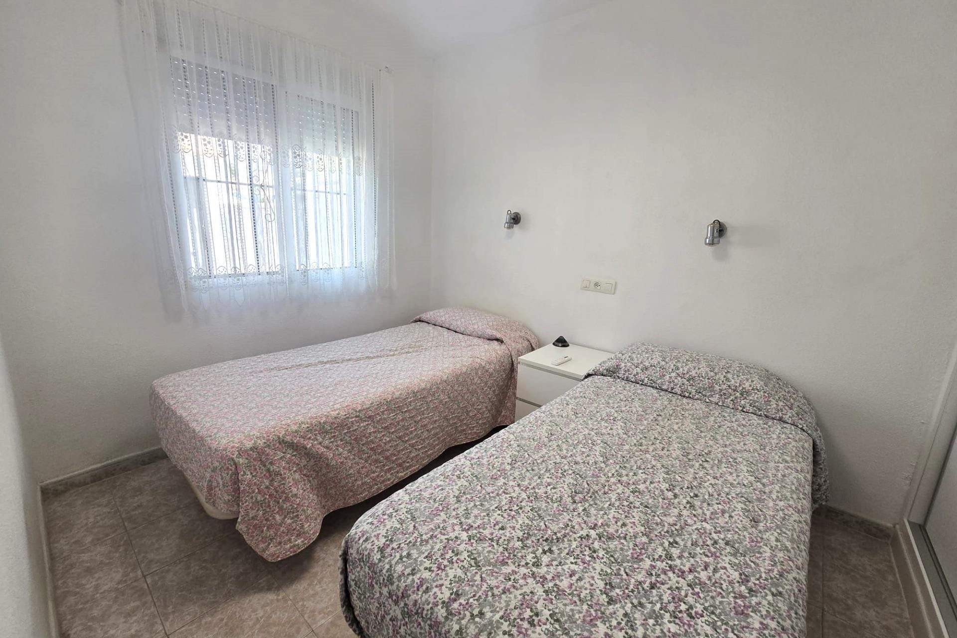 Reventa - Town House -
Torrevieja - Los Altos
