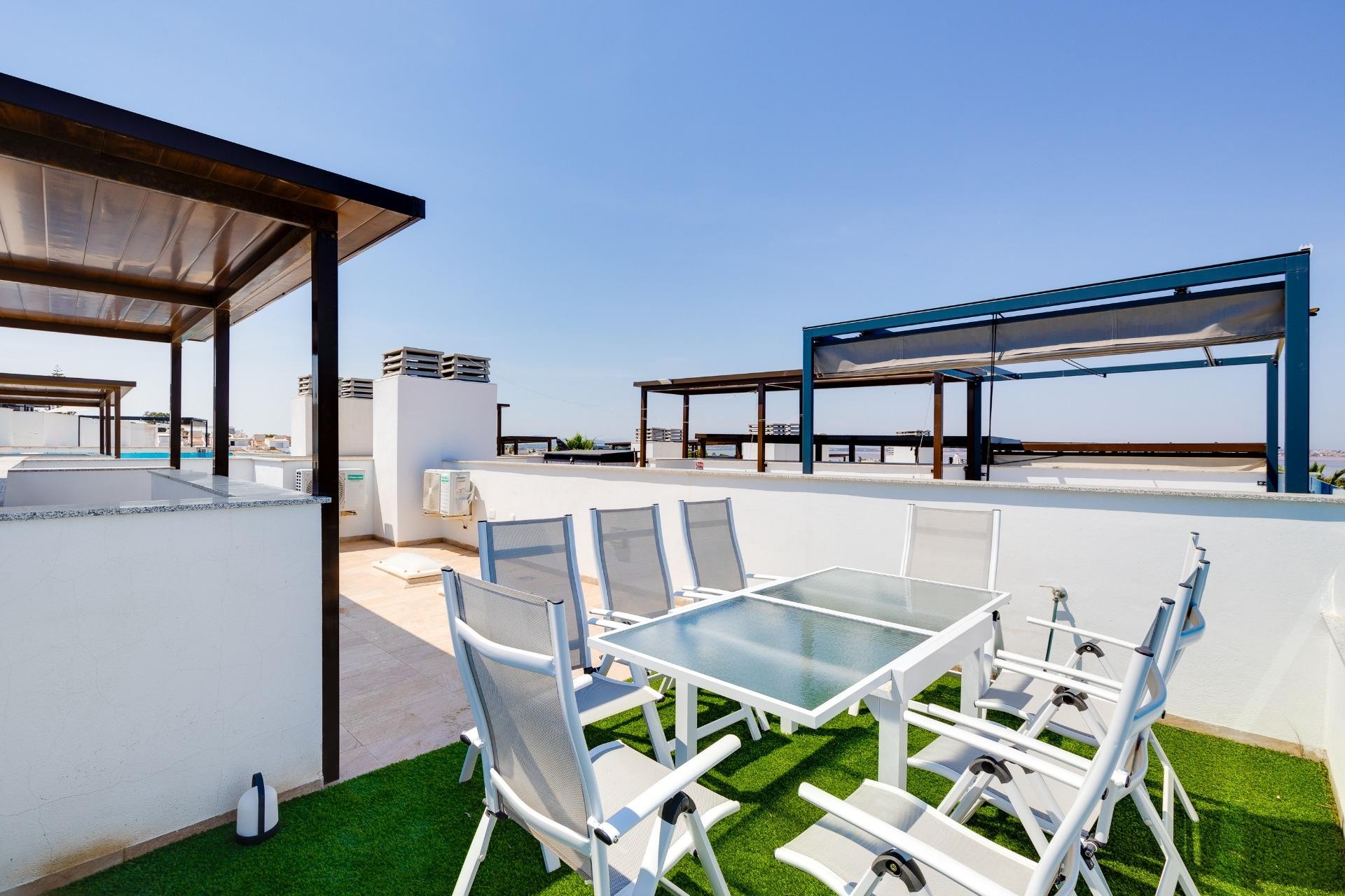 Reventa - Town House -
Torrevieja - Los Balcones