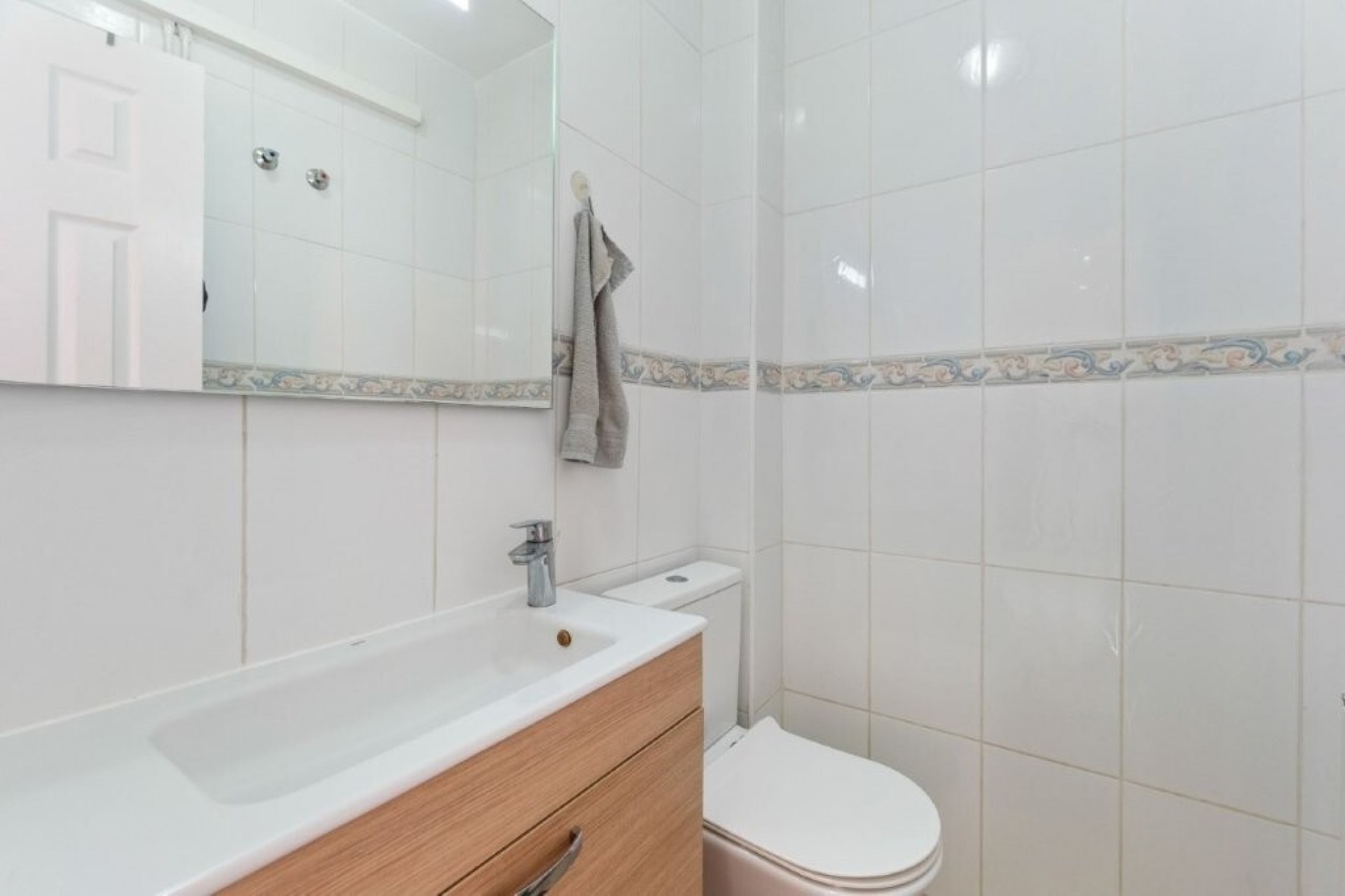 Reventa - Town House -
Torrevieja - Los Frutales/ La Rosaleda