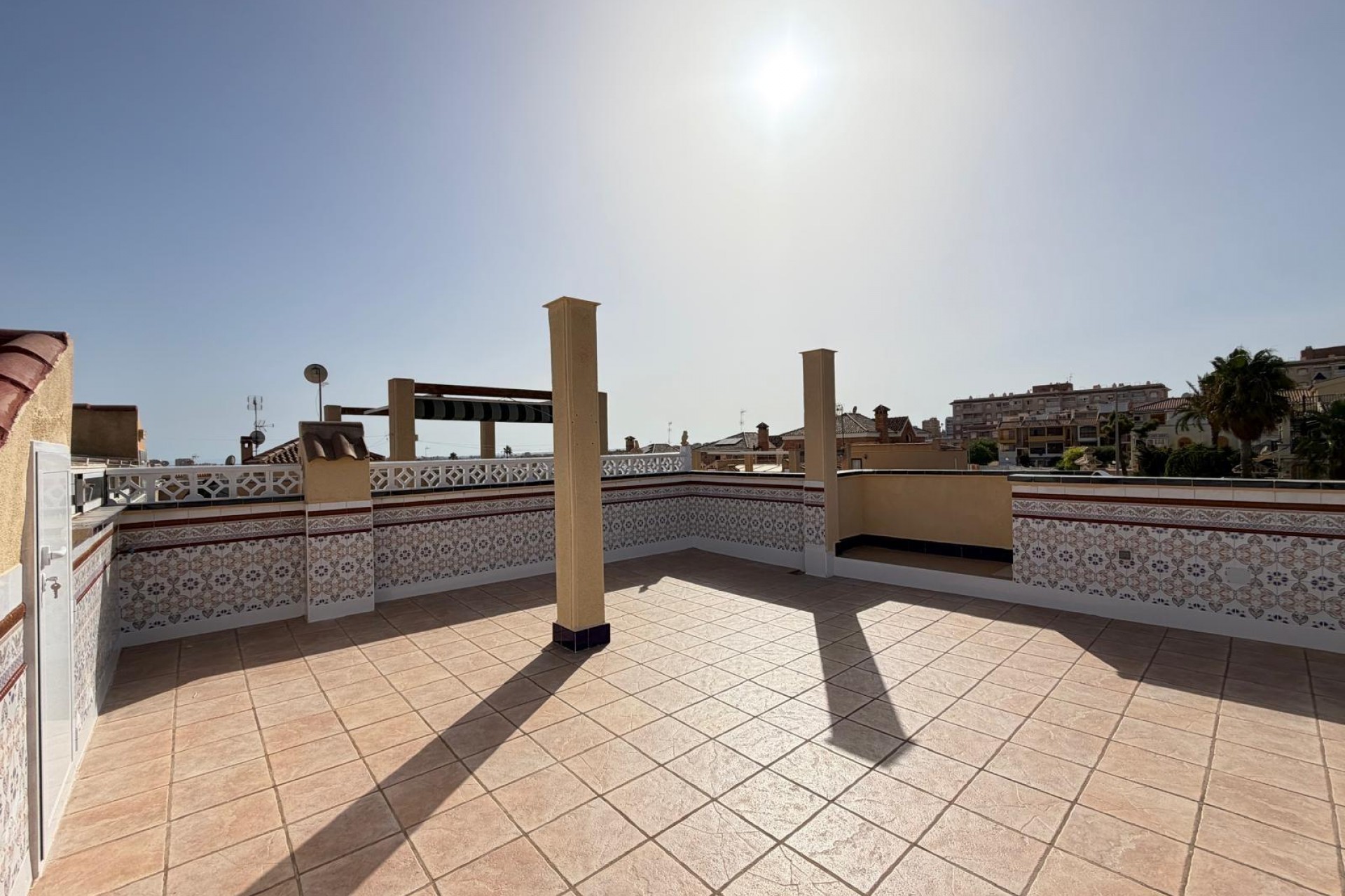 Reventa - Town House -
Torrevieja - Miramar - Torre Del Moro