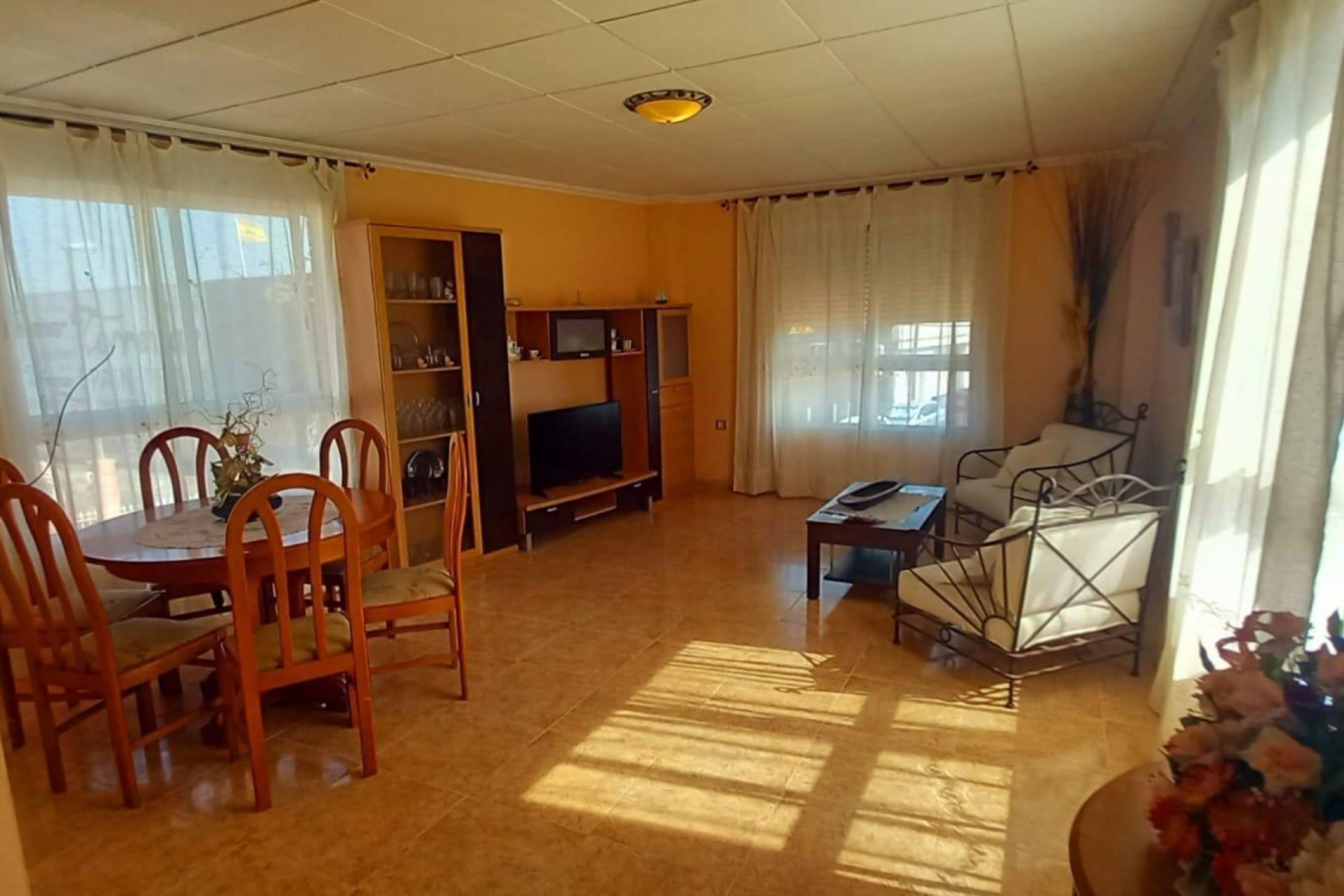Reventa - Town House -
Torrevieja - Nueva Torrevieja