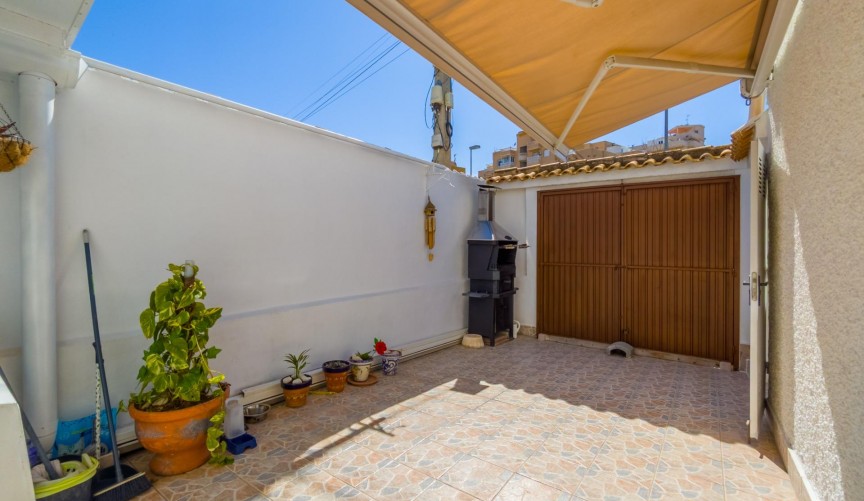 Reventa - Town House -
Torrevieja - Nueva Torrevieja