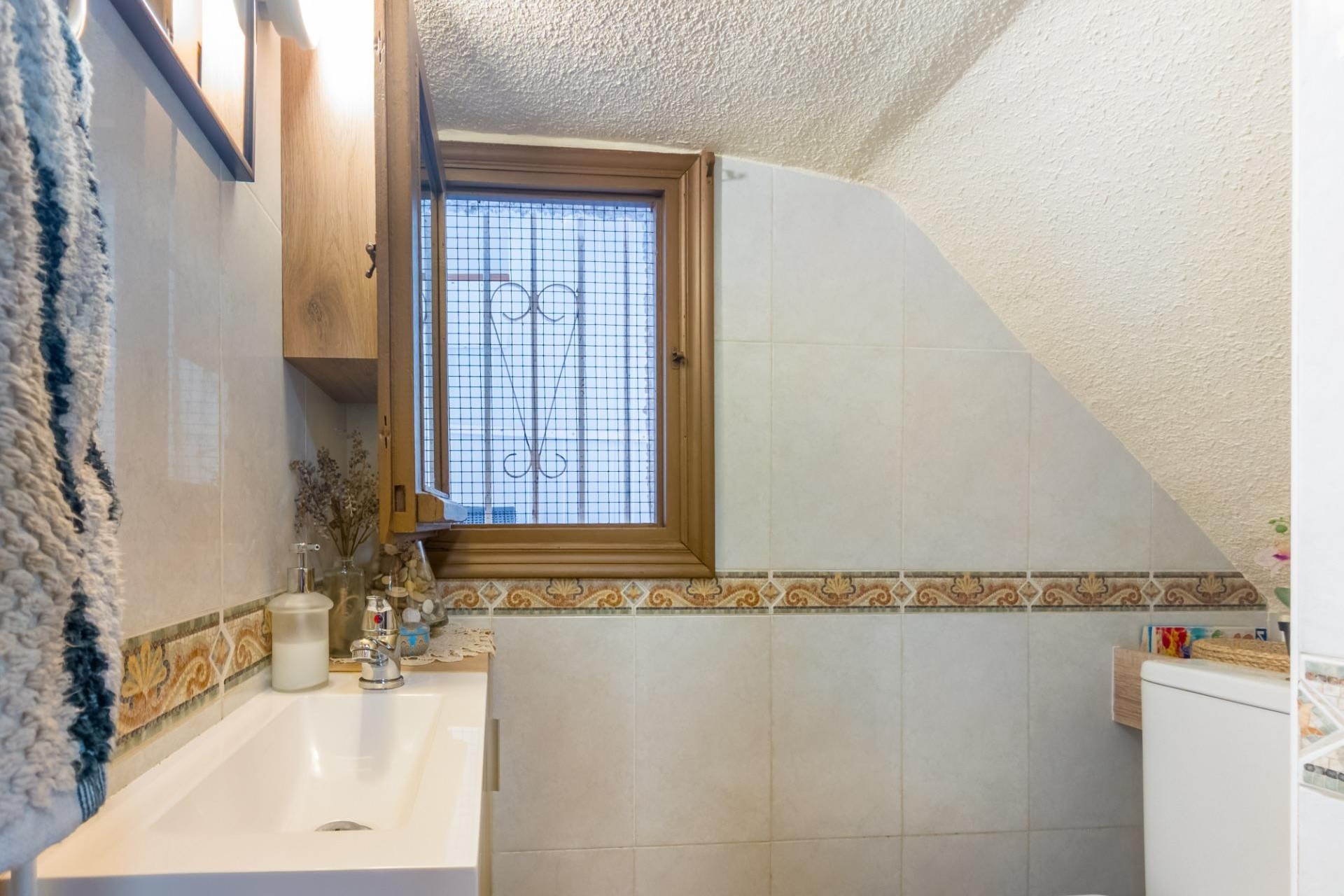 Reventa - Town House -
Torrevieja - Nueva Torrevieja