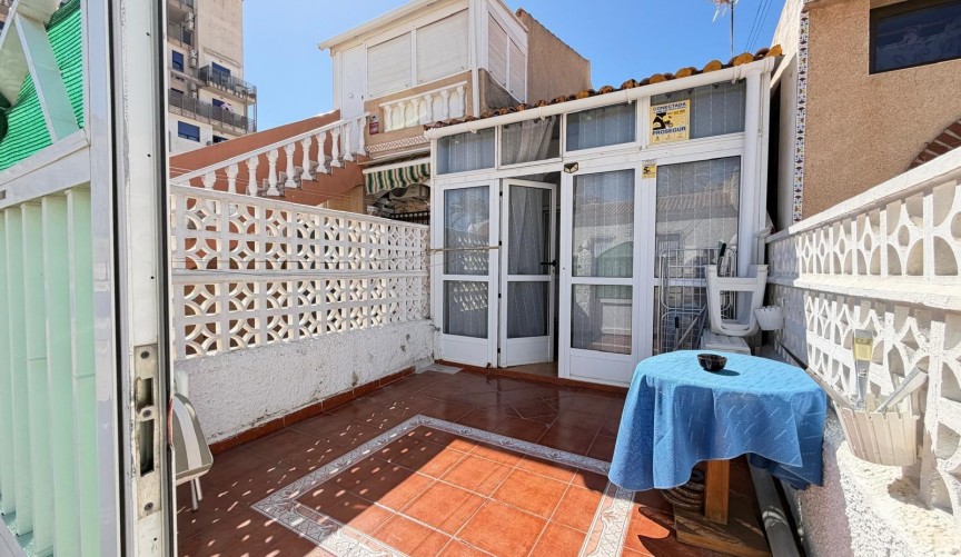 Reventa - Town House -
Torrevieja - Nueva Torrevieja