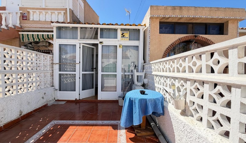 Reventa - Town House -
Torrevieja - Nueva Torrevieja