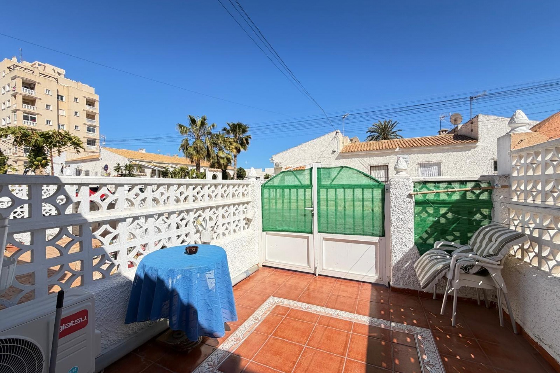 Reventa - Town House -
Torrevieja - Nueva Torrevieja