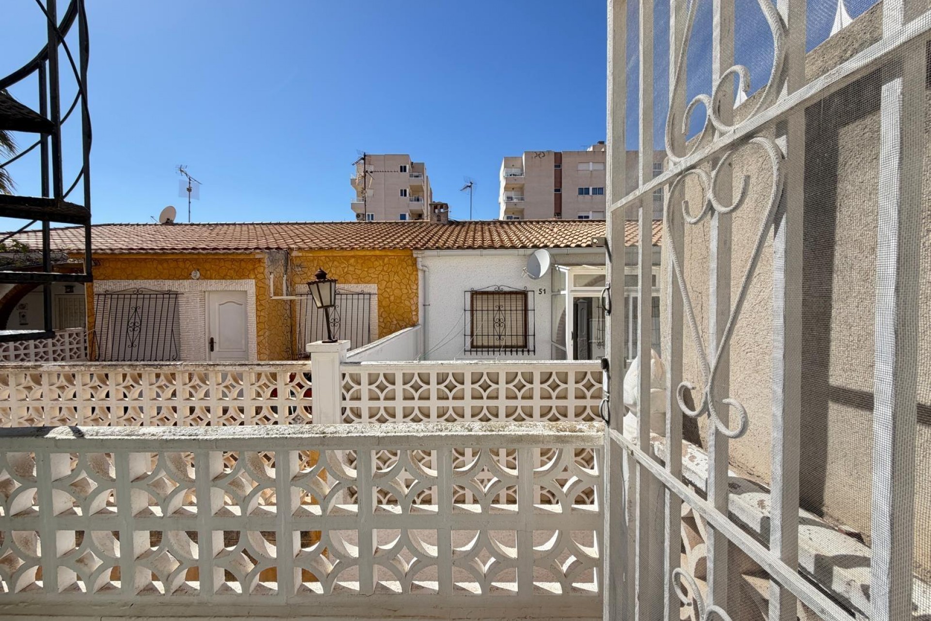 Reventa - Town House -
Torrevieja - Nueva Torrevieja