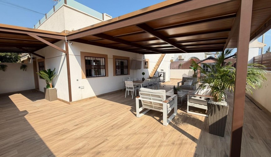 Reventa - Town House -
Torrevieja - Nueva Torrevieja