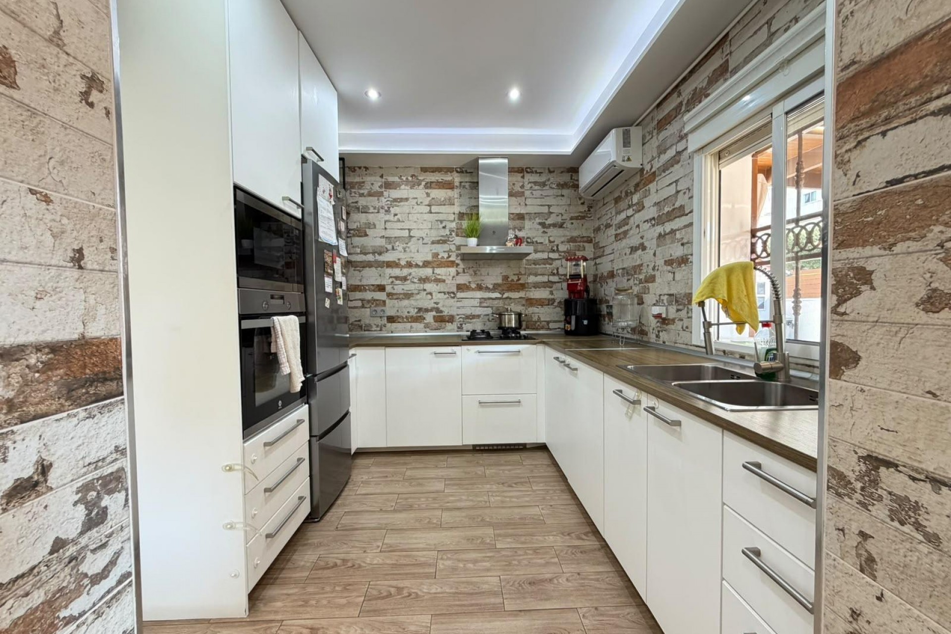 Reventa - Town House -
Torrevieja - Nueva Torrevieja