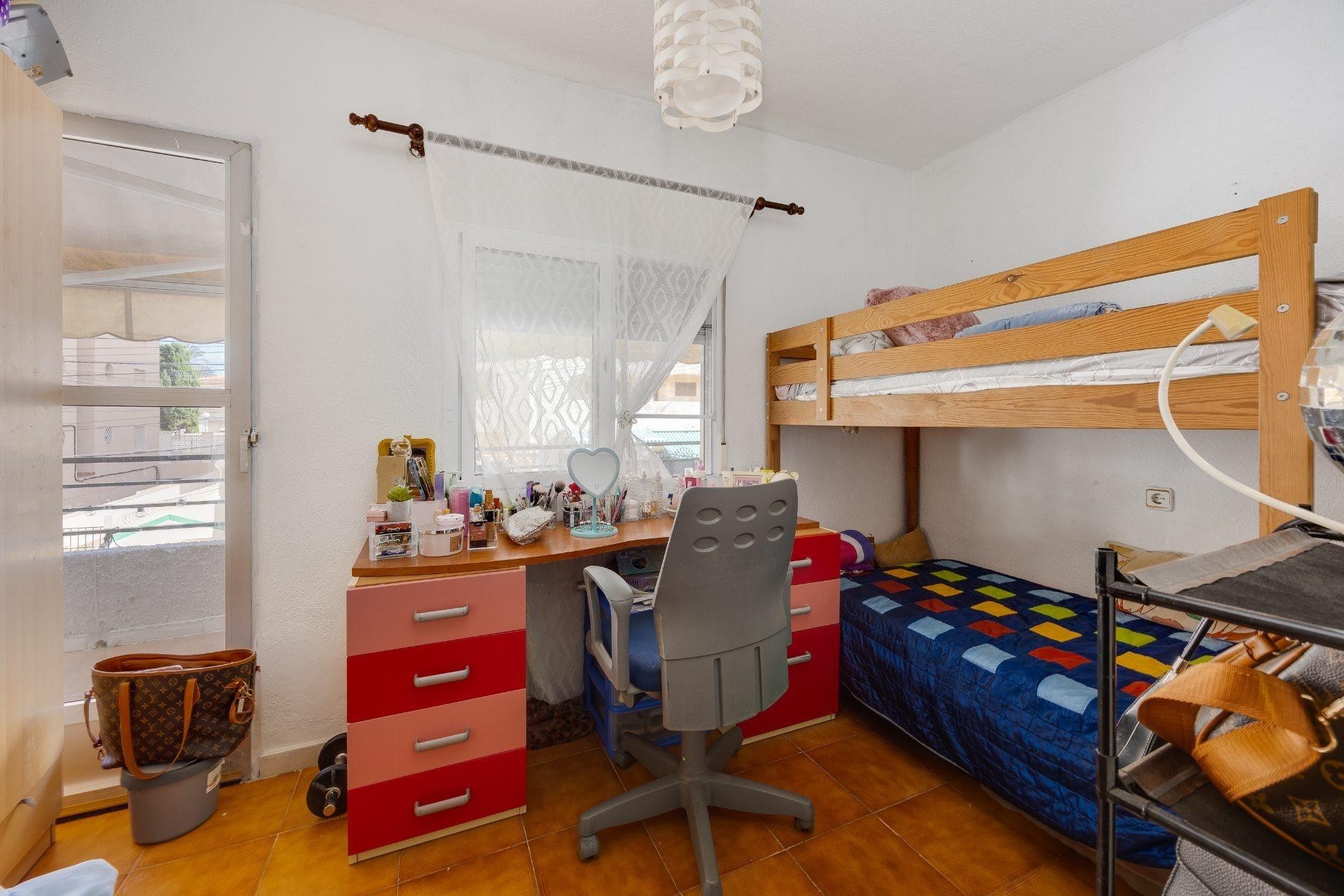 Reventa - Town House -
Torrevieja - Nueva Torrevieja