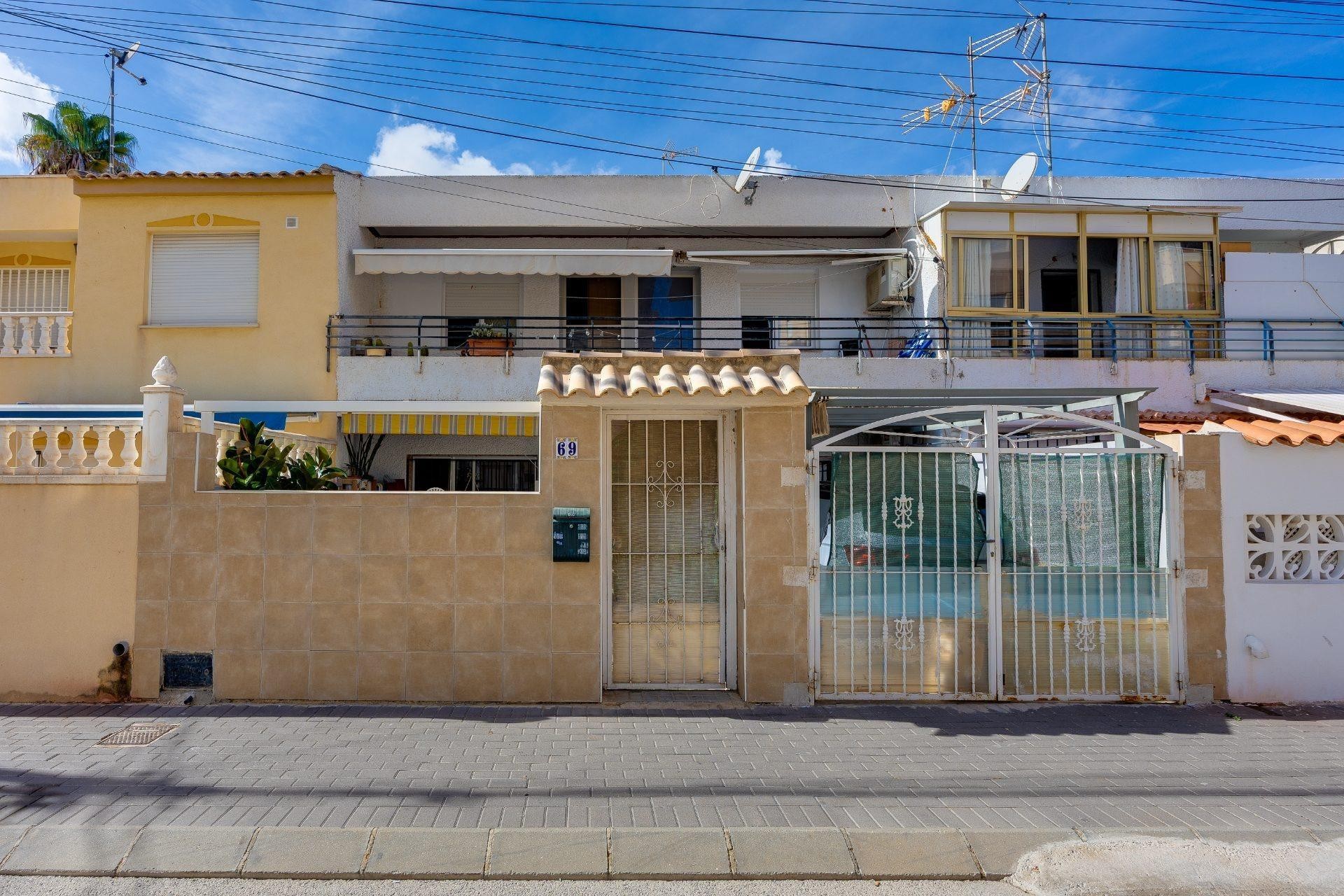 Reventa - Town House -
Torrevieja - Nueva Torrevieja