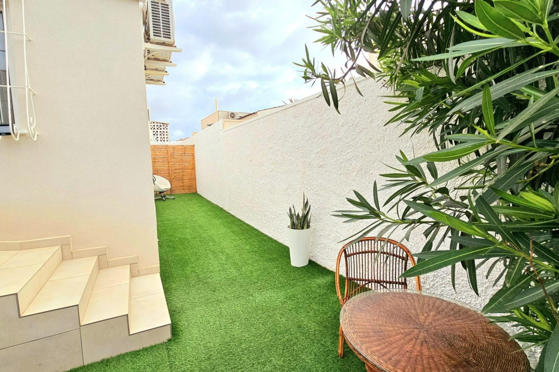 Reventa - Town House -
Torrevieja - Parque Las Naciones