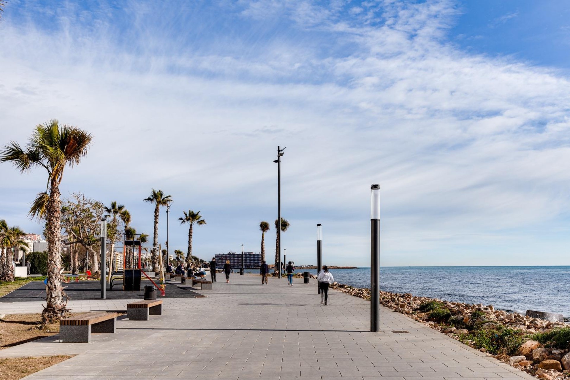 Reventa - Town House -
Torrevieja - Parque Las Naciones