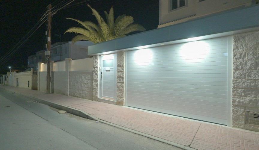 Reventa - Town House -
Torrevieja - Punta Prima