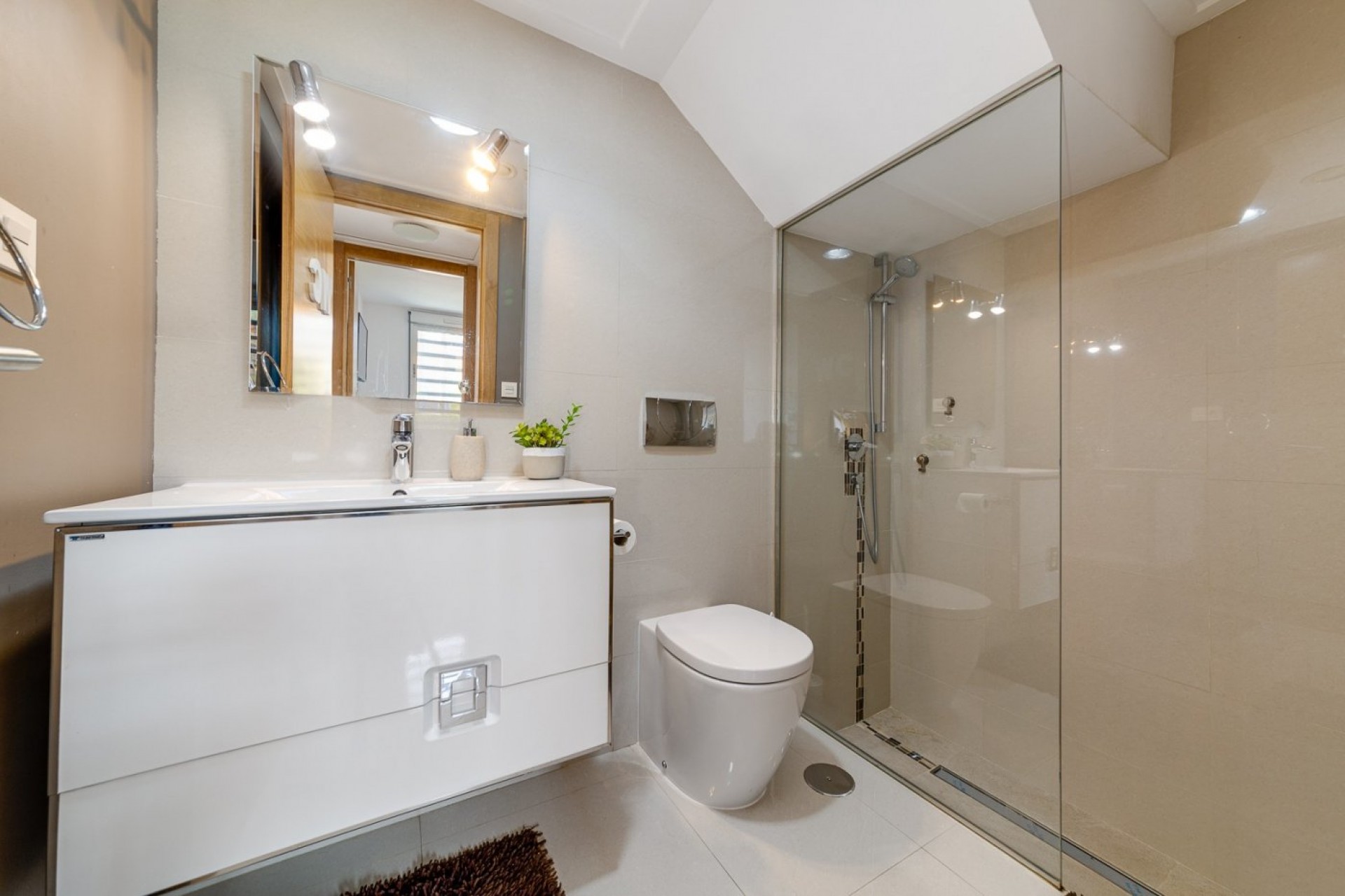 Reventa - Town House -
Torrevieja - Sector 25