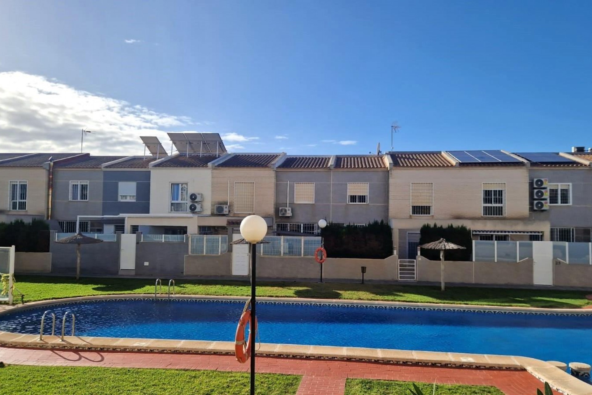 Reventa - Town House -
Torrevieja - Torreblanca