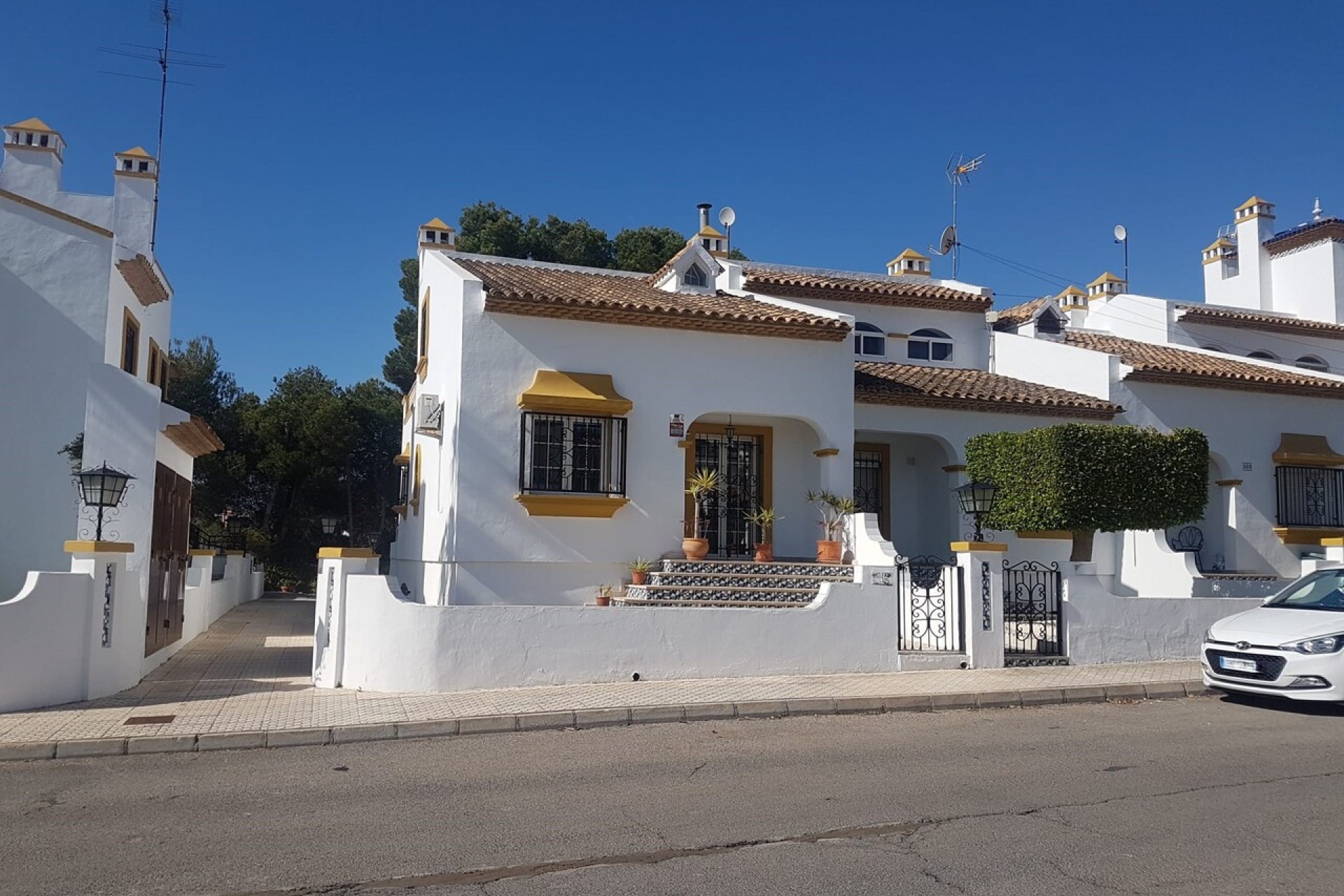 Reventa - Town House -
Villamartin - Costa Blanca