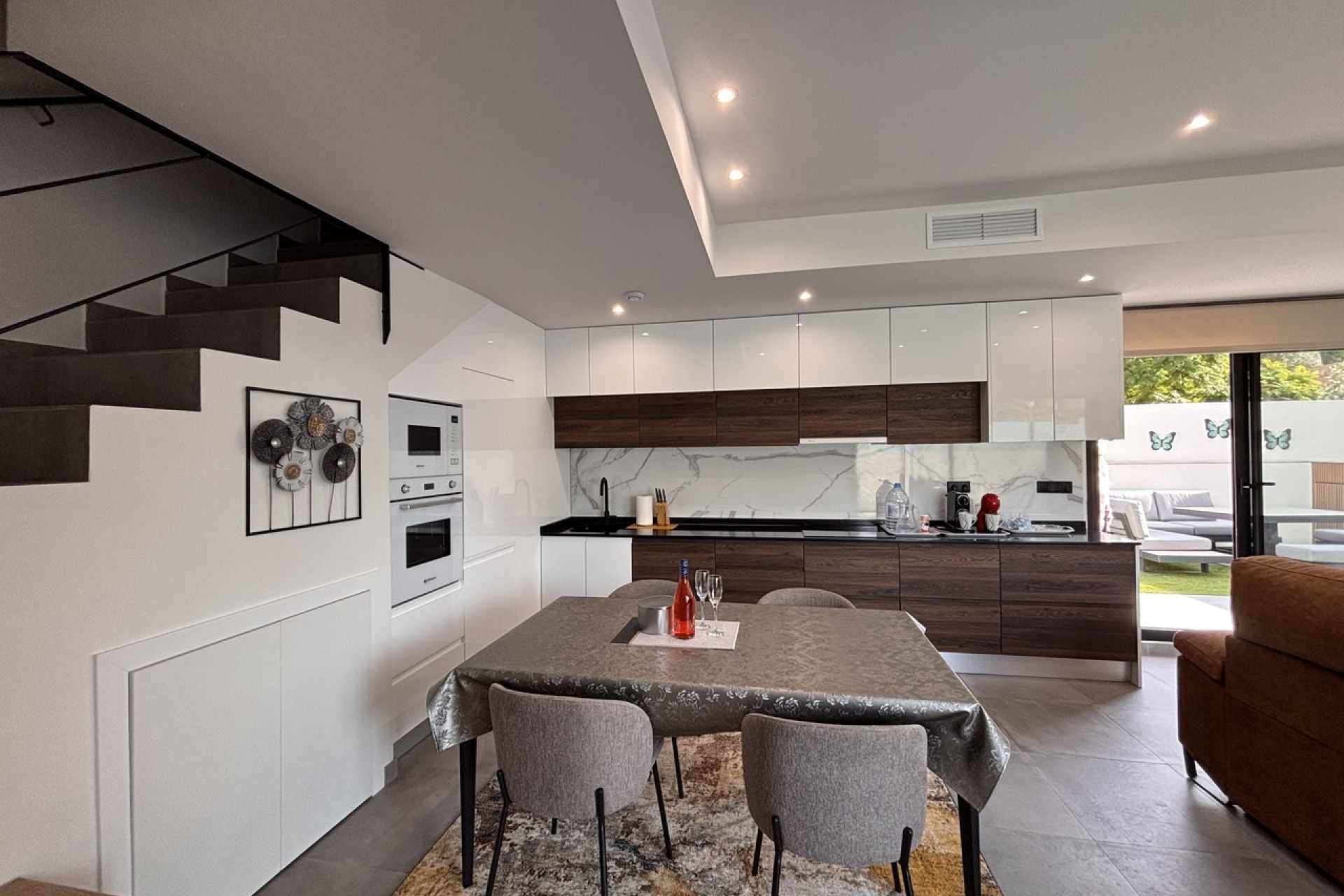 Reventa - Town House -
Villamartin - Costa Blanca