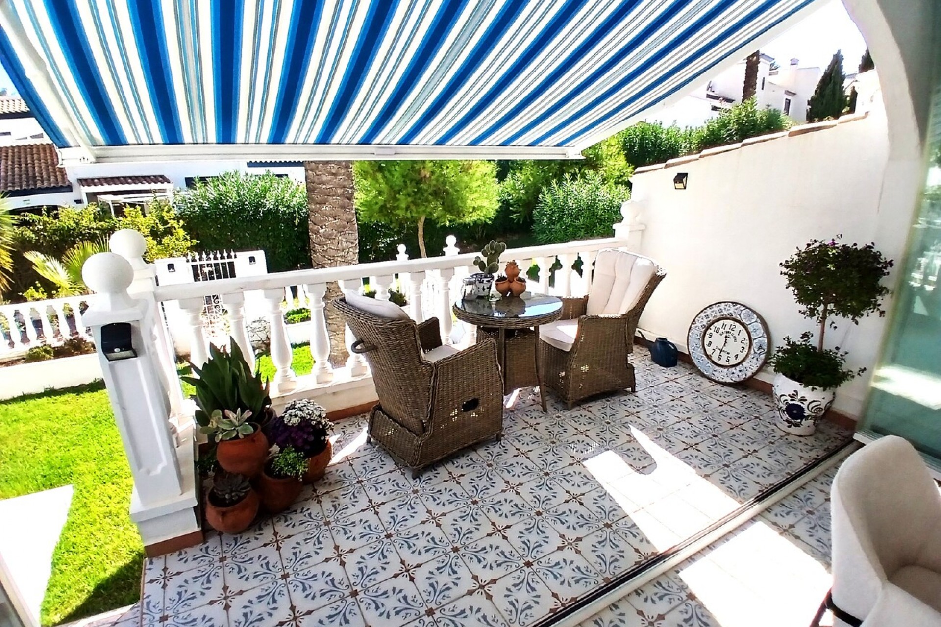 Reventa - Town House -
Villamartin - Costa Blanca