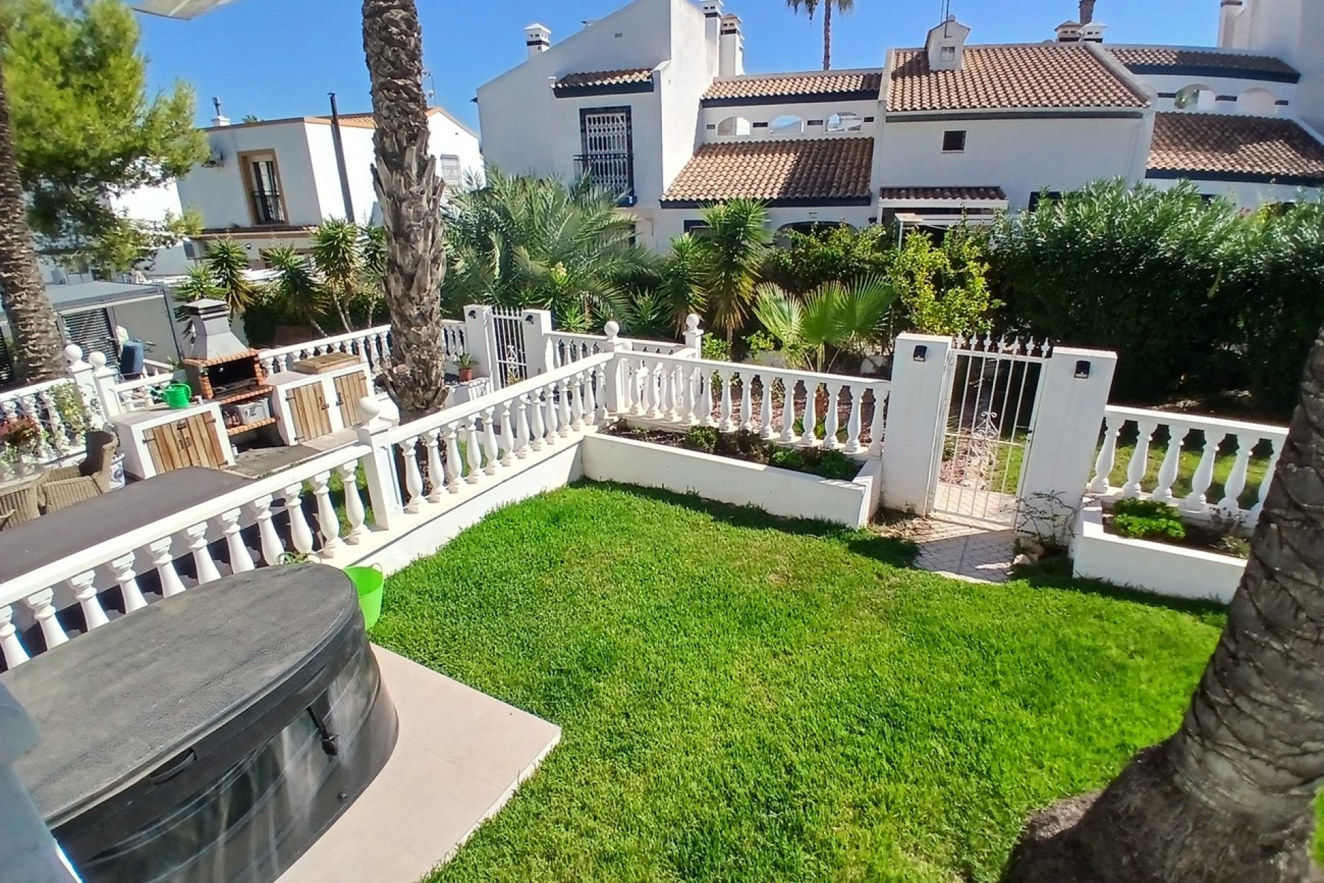 Reventa - Town House -
Villamartin - Costa Blanca