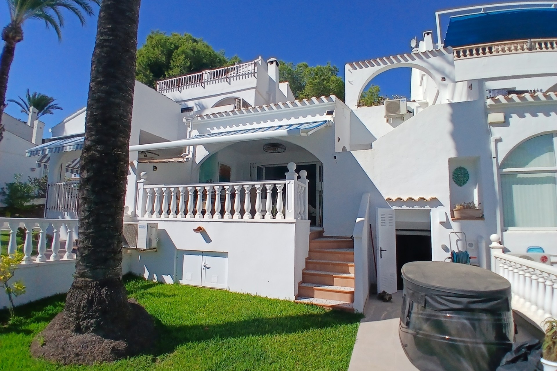 Reventa - Town House -
Villamartin - Costa Blanca