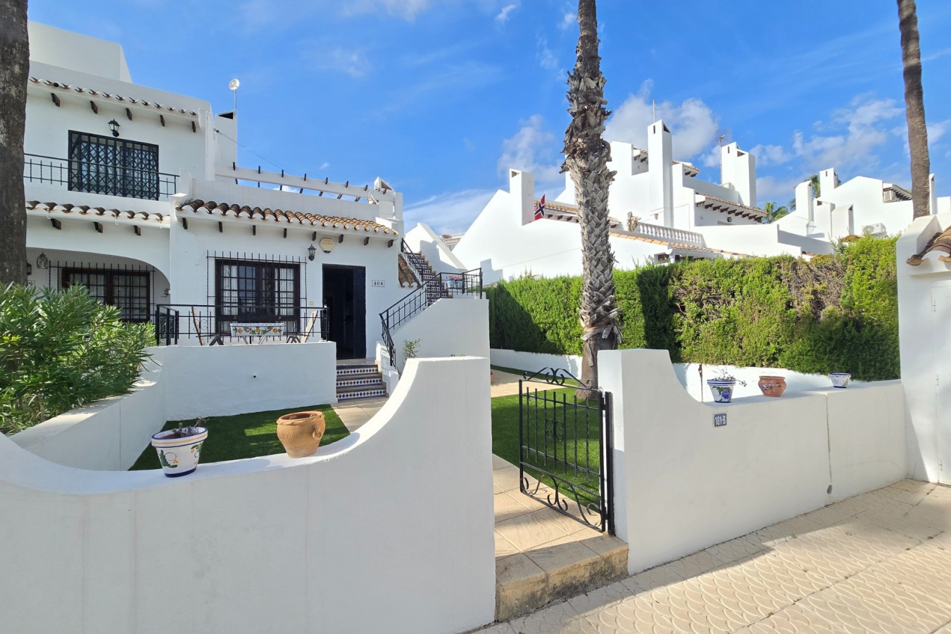 Reventa - Town House -
Villamartin - Costa Blanca