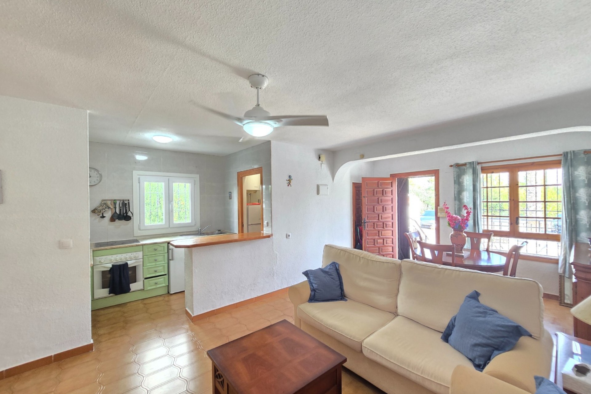 Reventa - Town House -
Villamartin - Costa Blanca