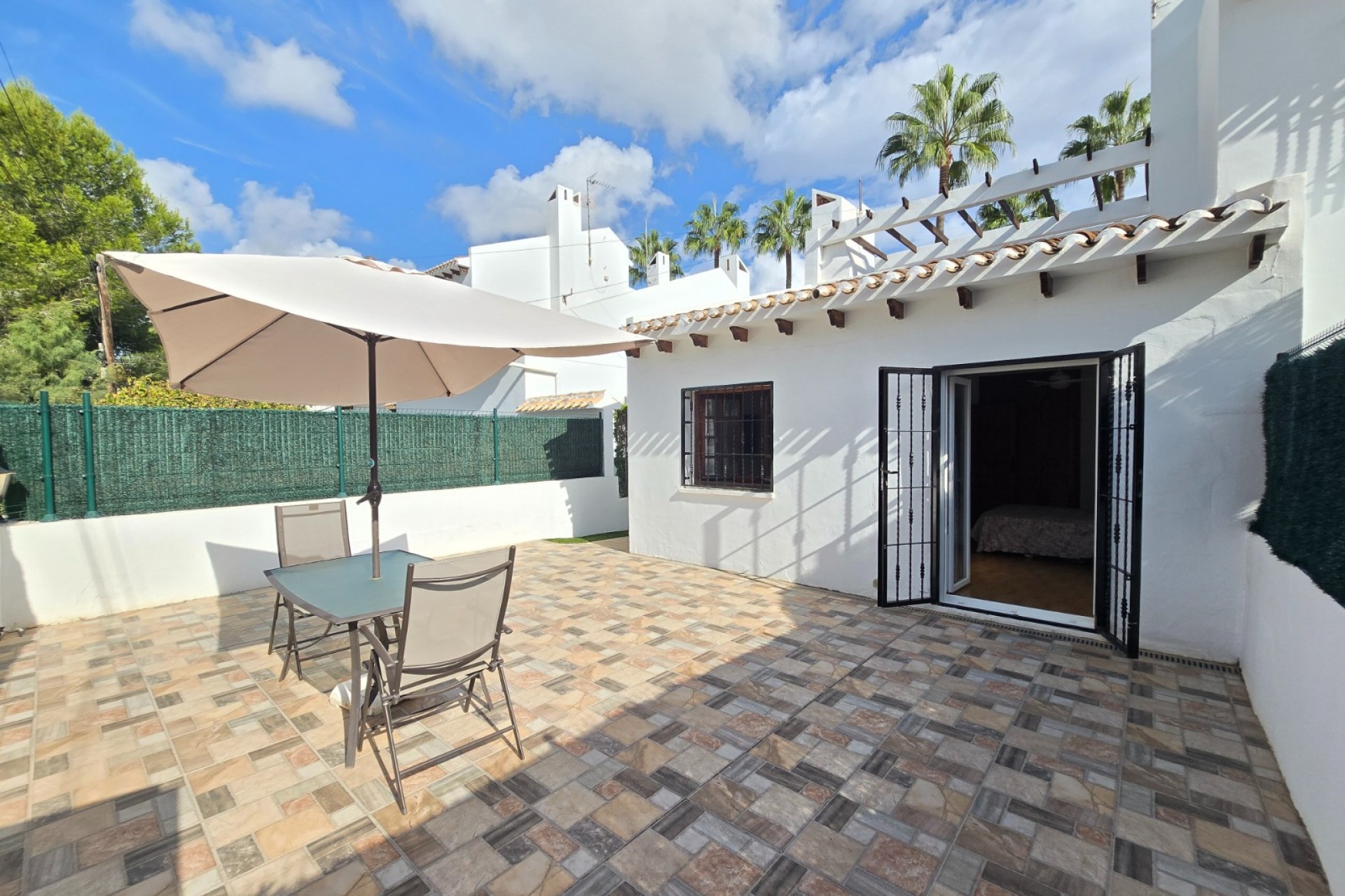 Reventa - Town House -
Villamartin - Costa Blanca