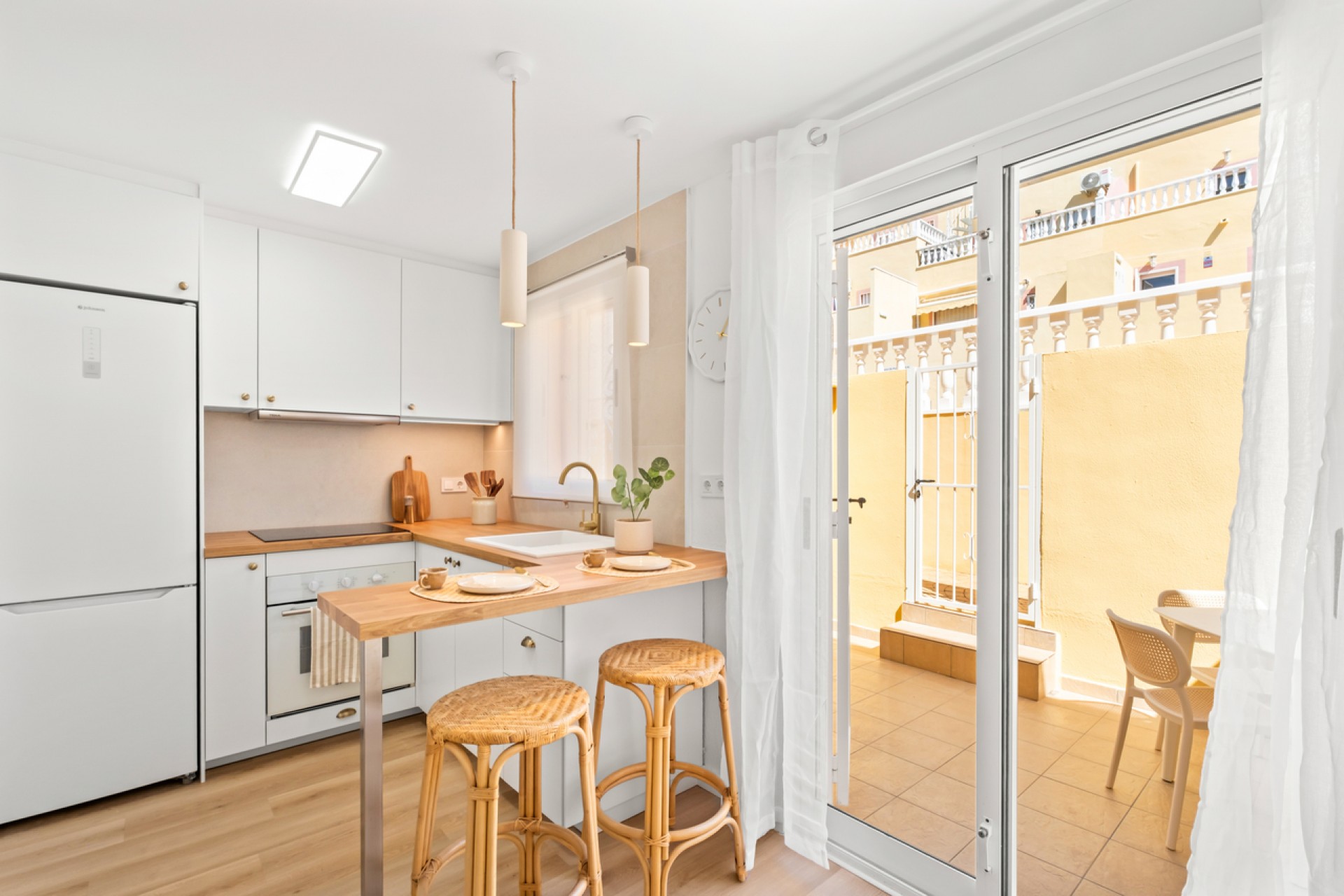 Reventa - Town House -
Villamartin - Costa Blanca