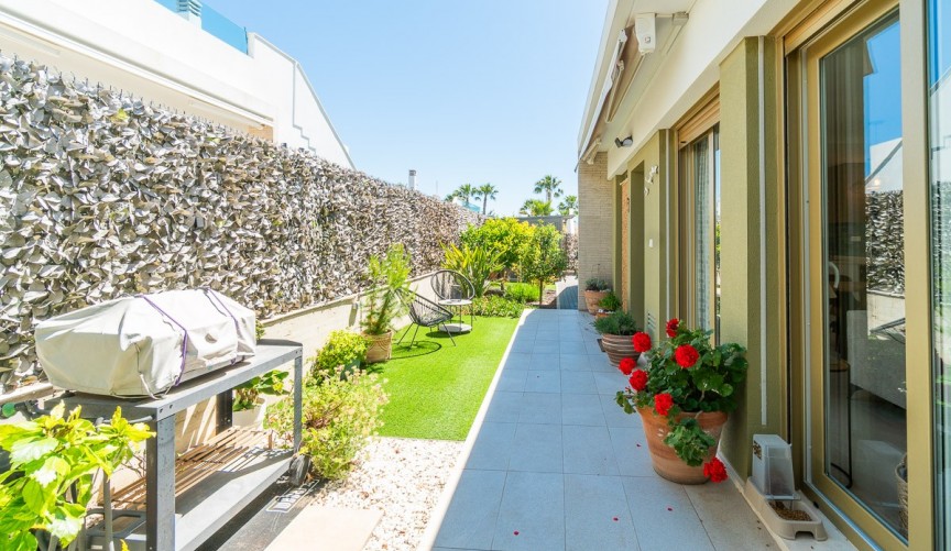 Reventa - Town House -
Vistabella Golf Entre Naranjos - Inland