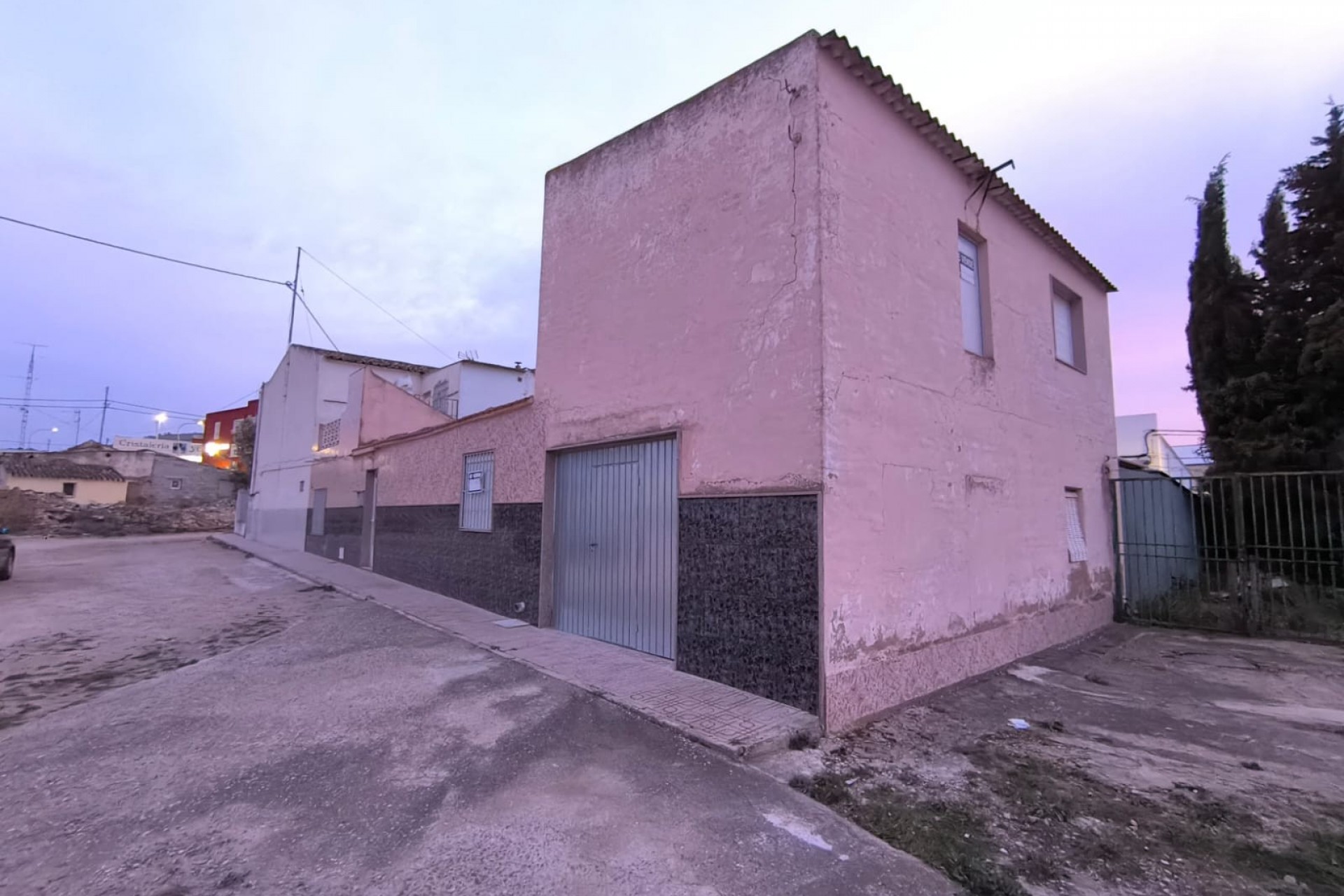 Reventa - Town House -
Yecla - Inland