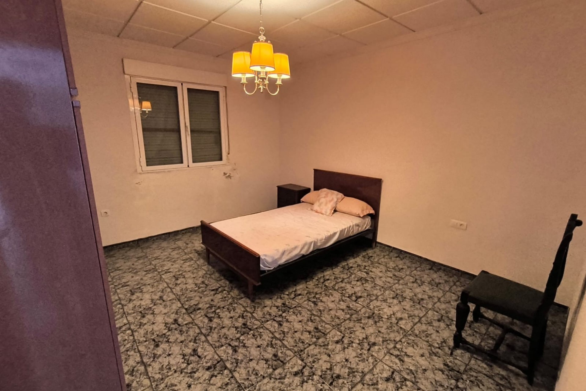 Reventa - Town House -
Yecla - Inland