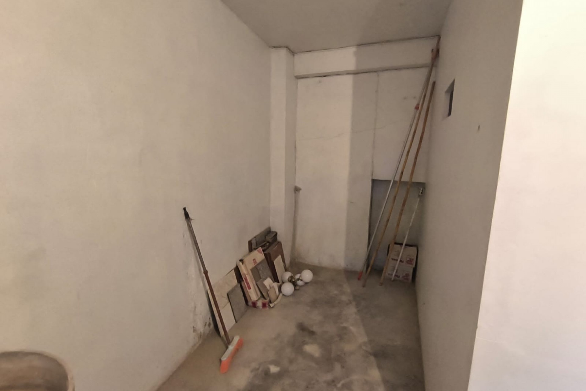 Reventa - Town House -
Yecla - Inland