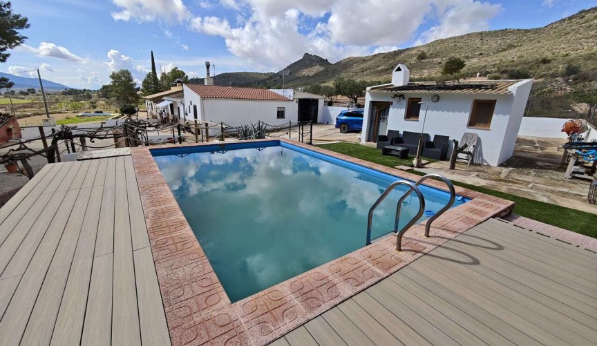 Reventa - Town House -
Yecla - Inland