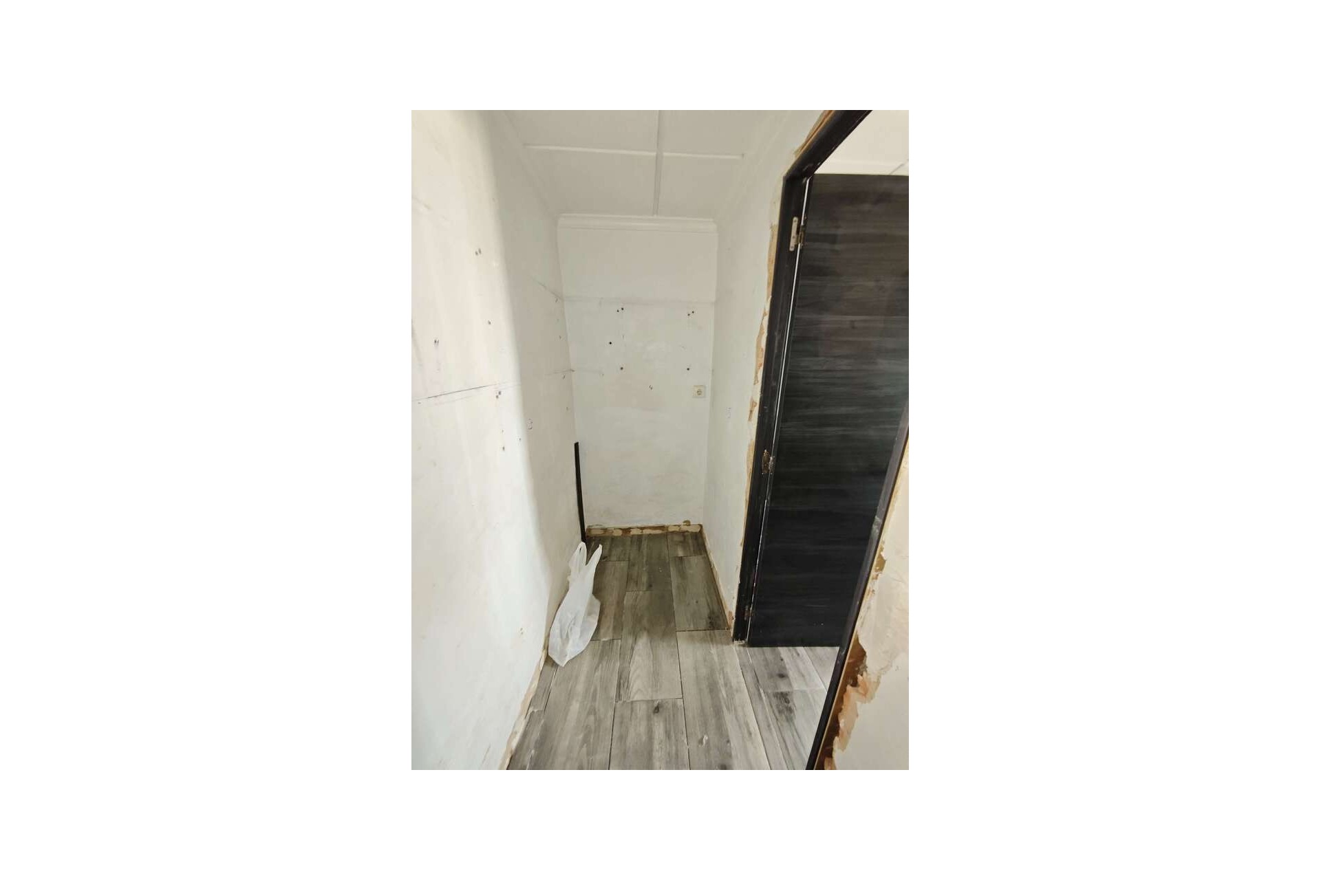 Reventa - Town House -
Yecla - Inland