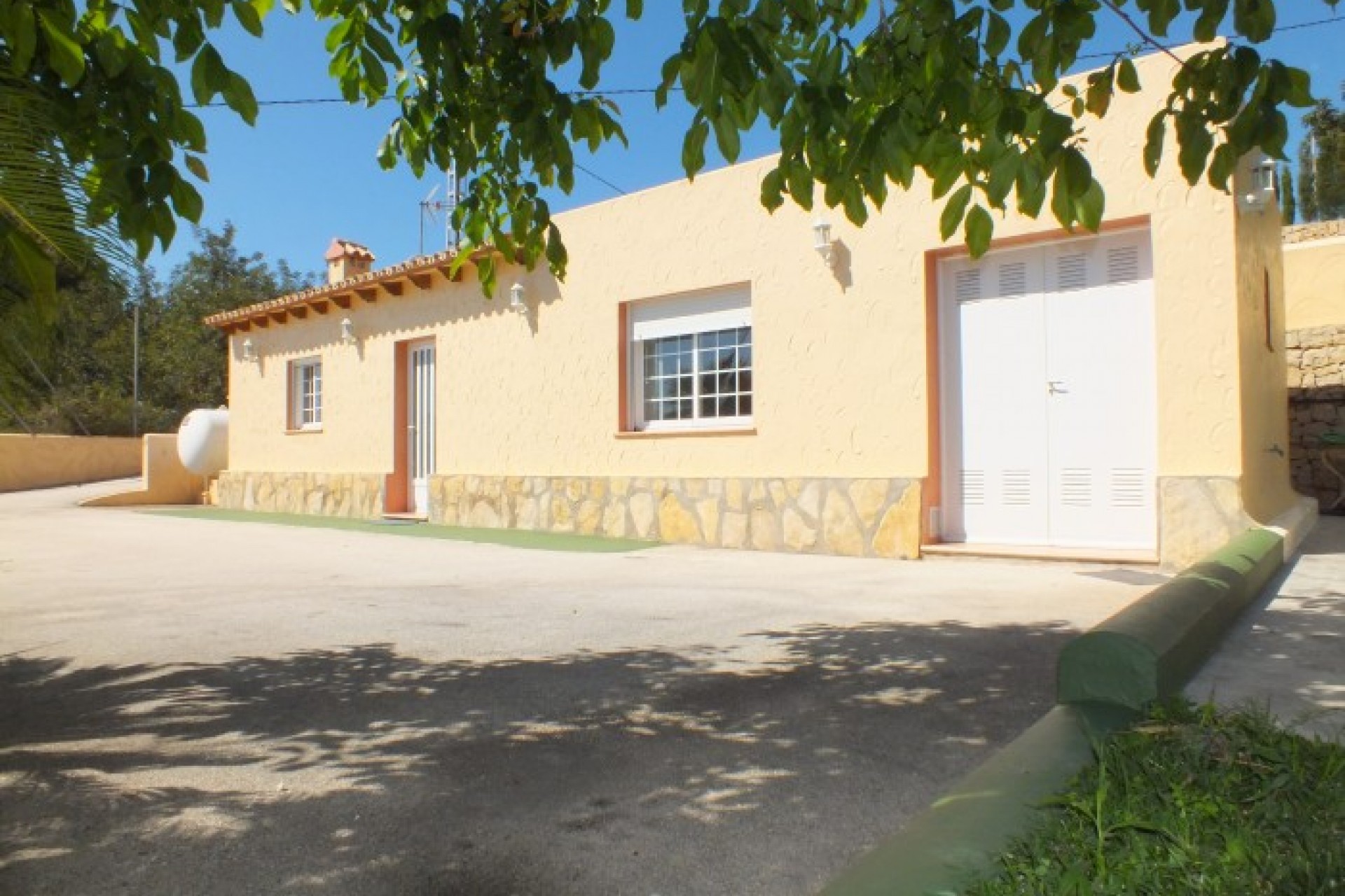 Reventa - Villa -
3574 - Inland