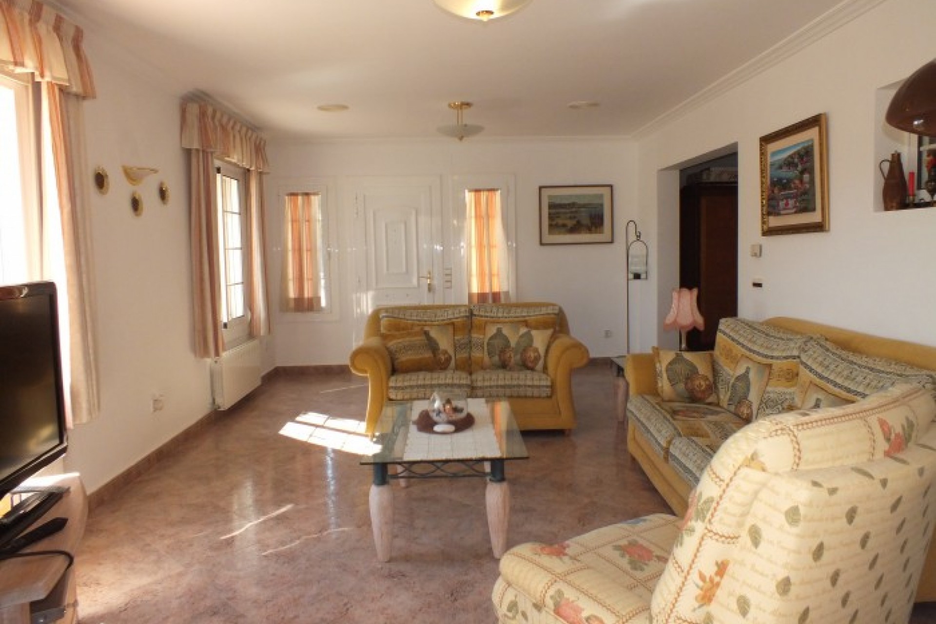 Reventa - Villa -
3574 - Inland