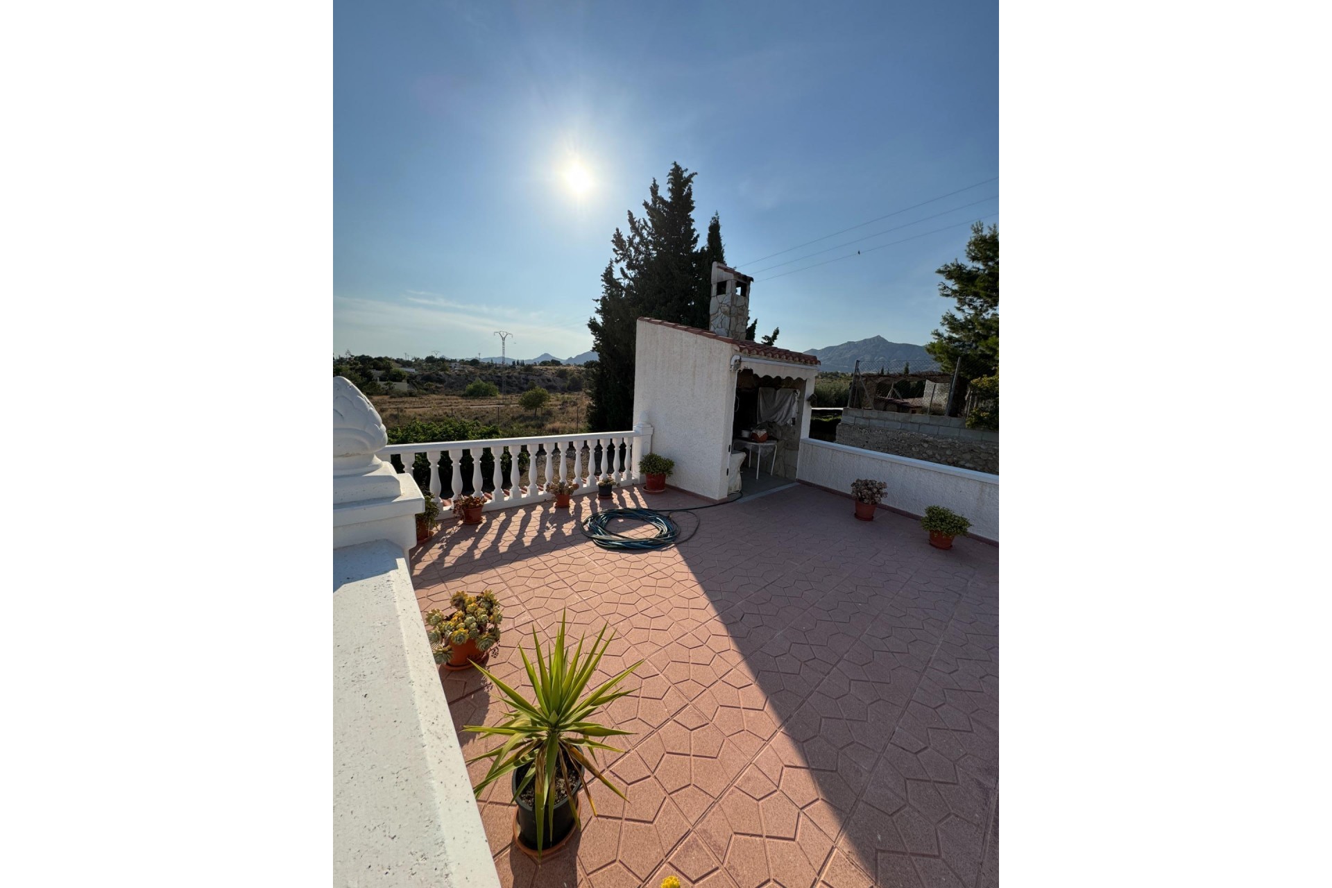 Reventa - Villa -
Albatera - Partida Lomas