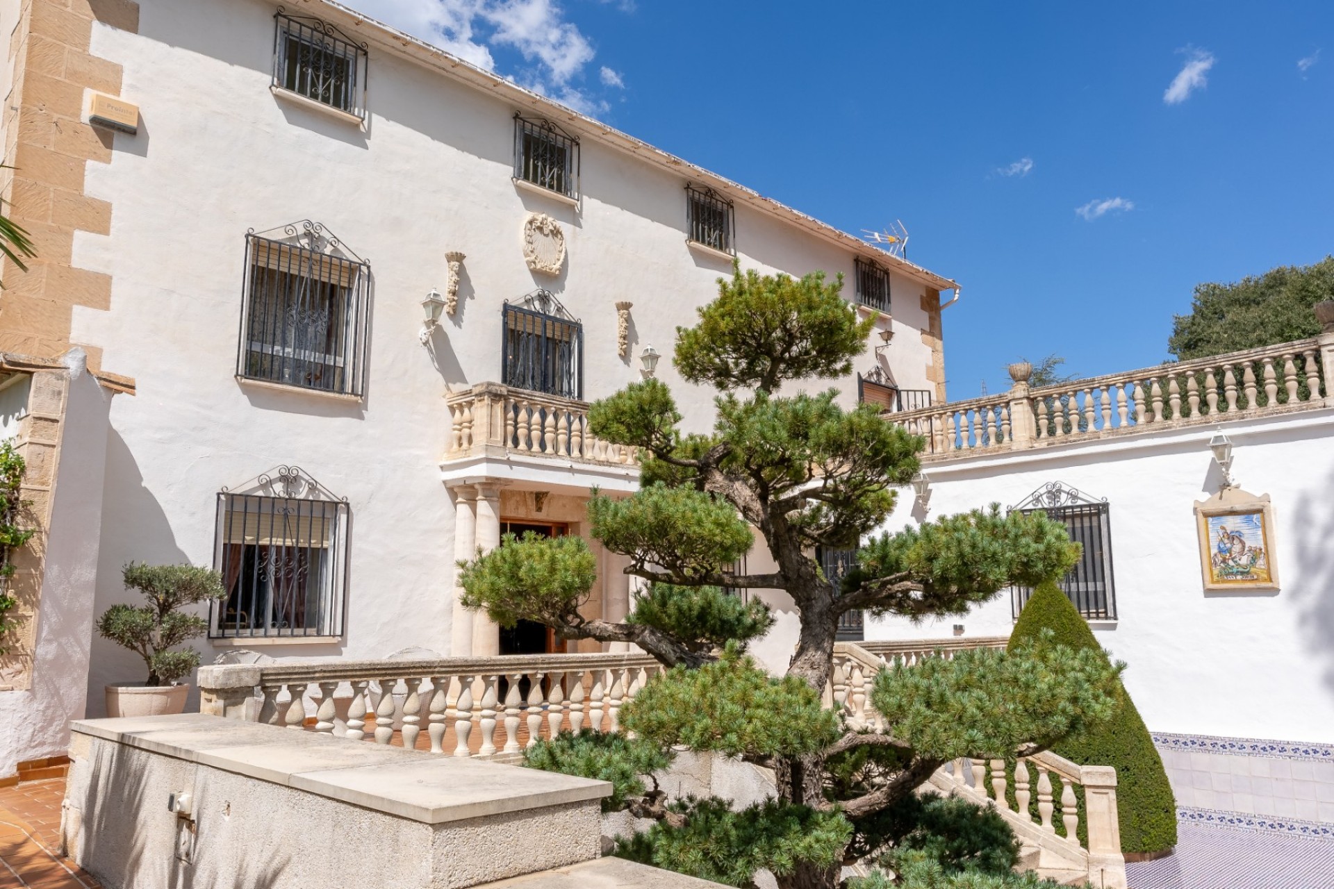 Reventa - Villa -
Alcoy - Inland