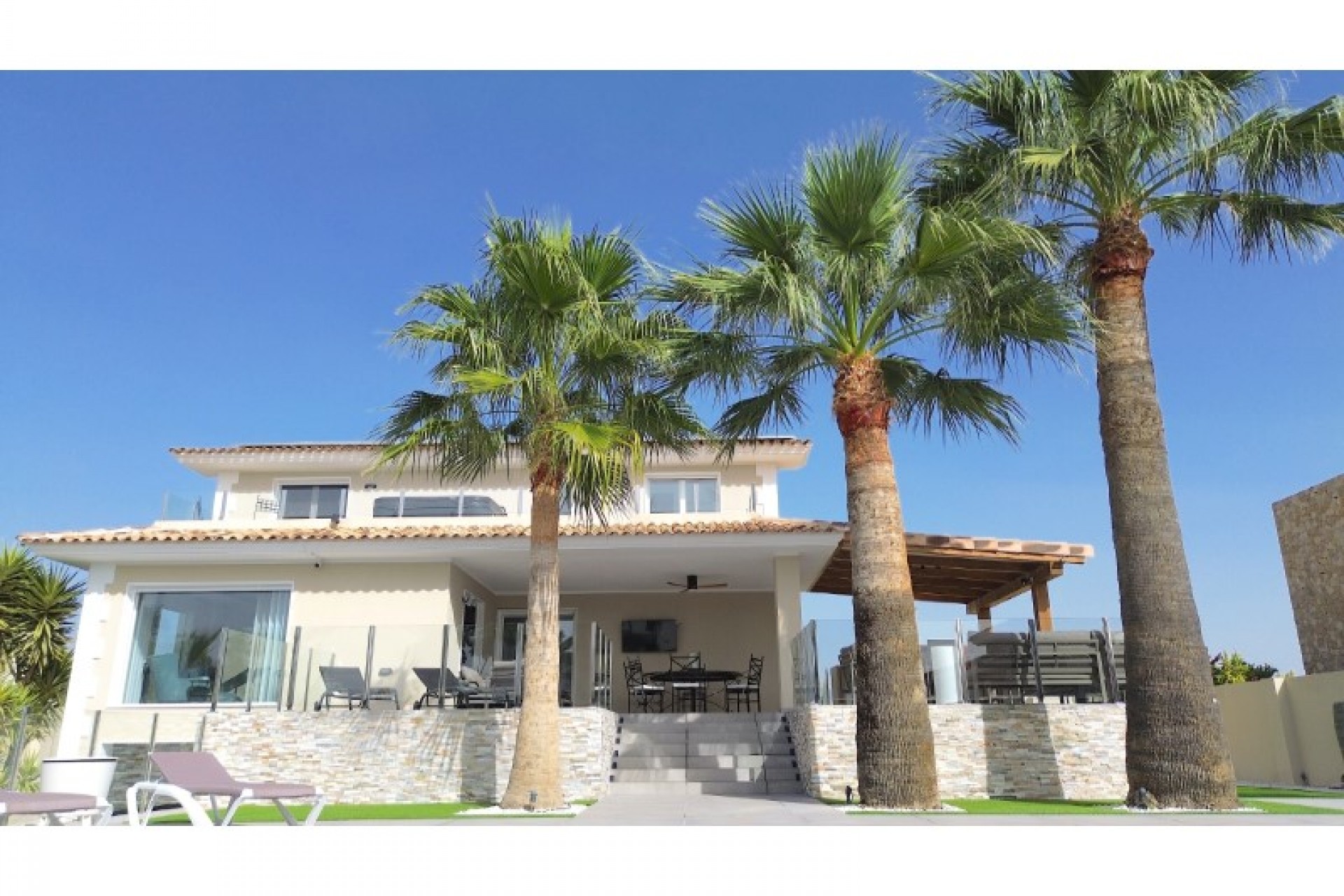 Reventa - Villa -
Alfas del Pí - Costa Blanca