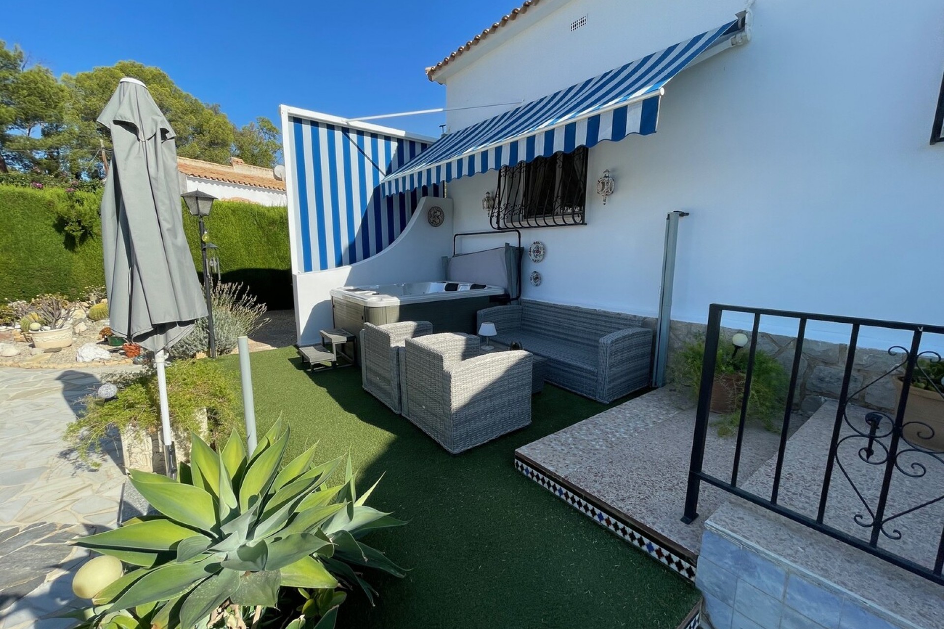 Reventa - Villa -
Alfas del Pí - Costa Blanca