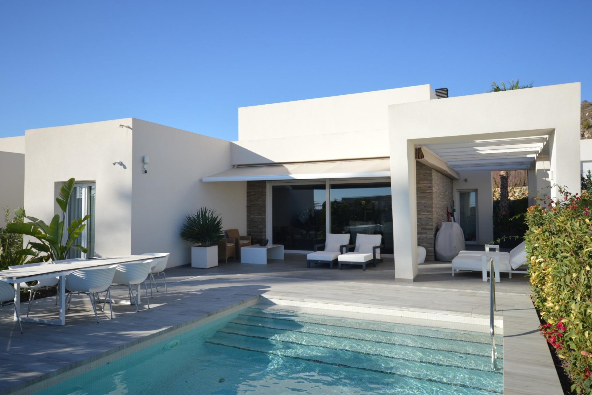 Reventa - Villa -
Algorfa - Club De Golf La Finca