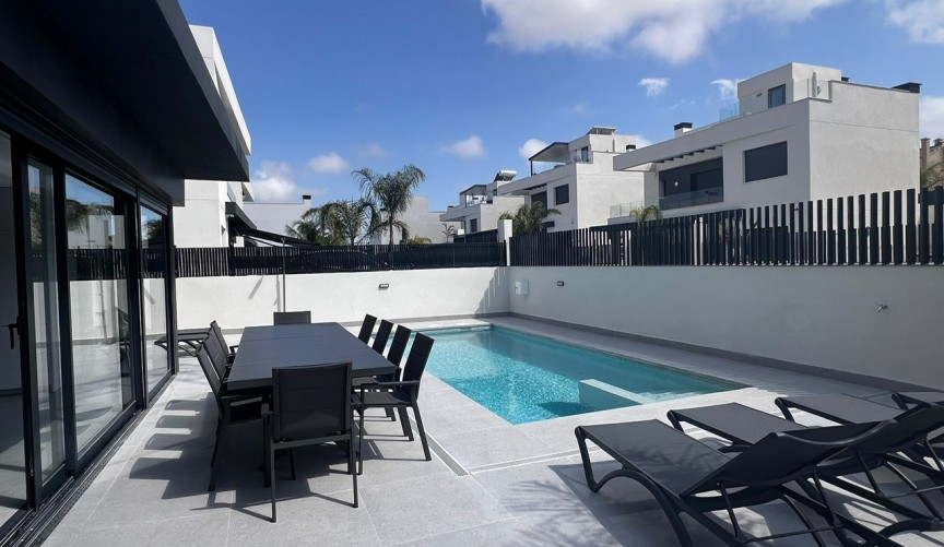 Reventa - Villa -
Algorfa - Inland