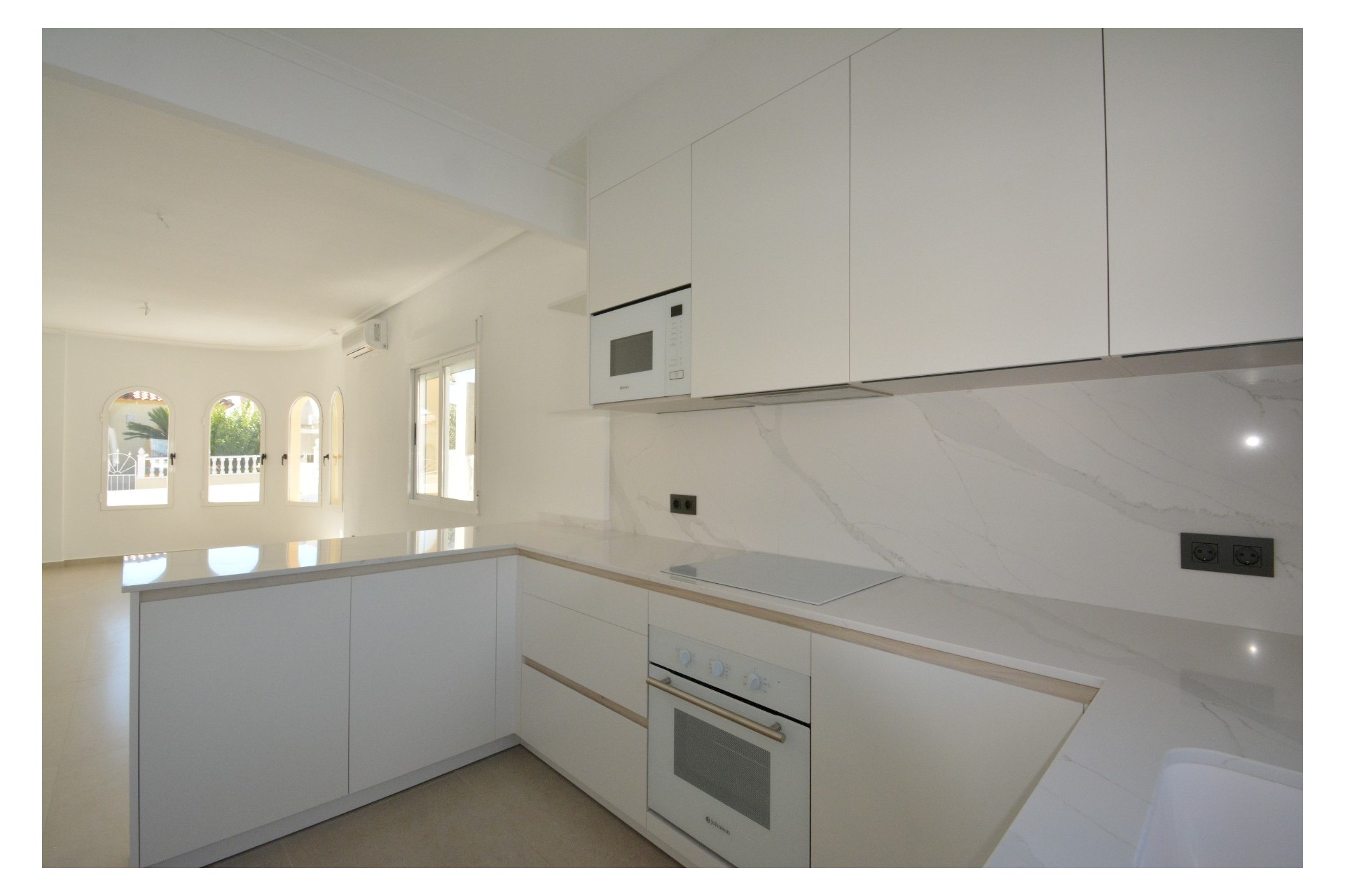 Reventa - Villa -
Algorfa - Inland