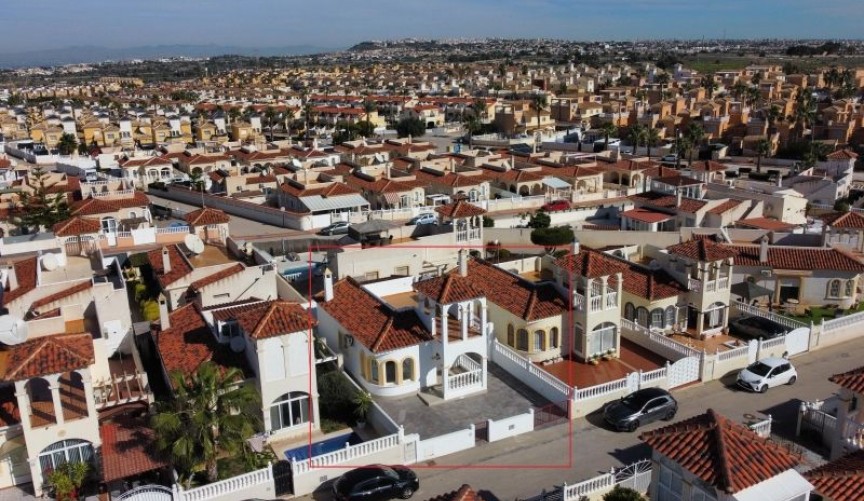 Reventa - Villa -
Algorfa - Inland